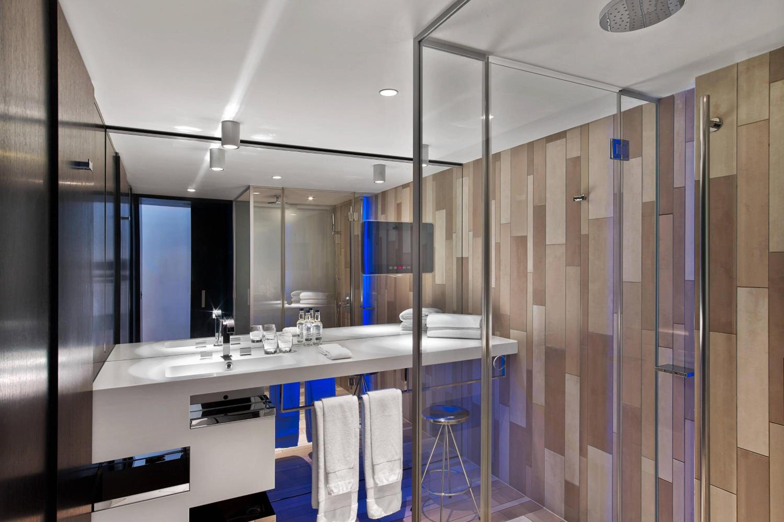 Studio Suite, Suite, 1 King thumbnail 6