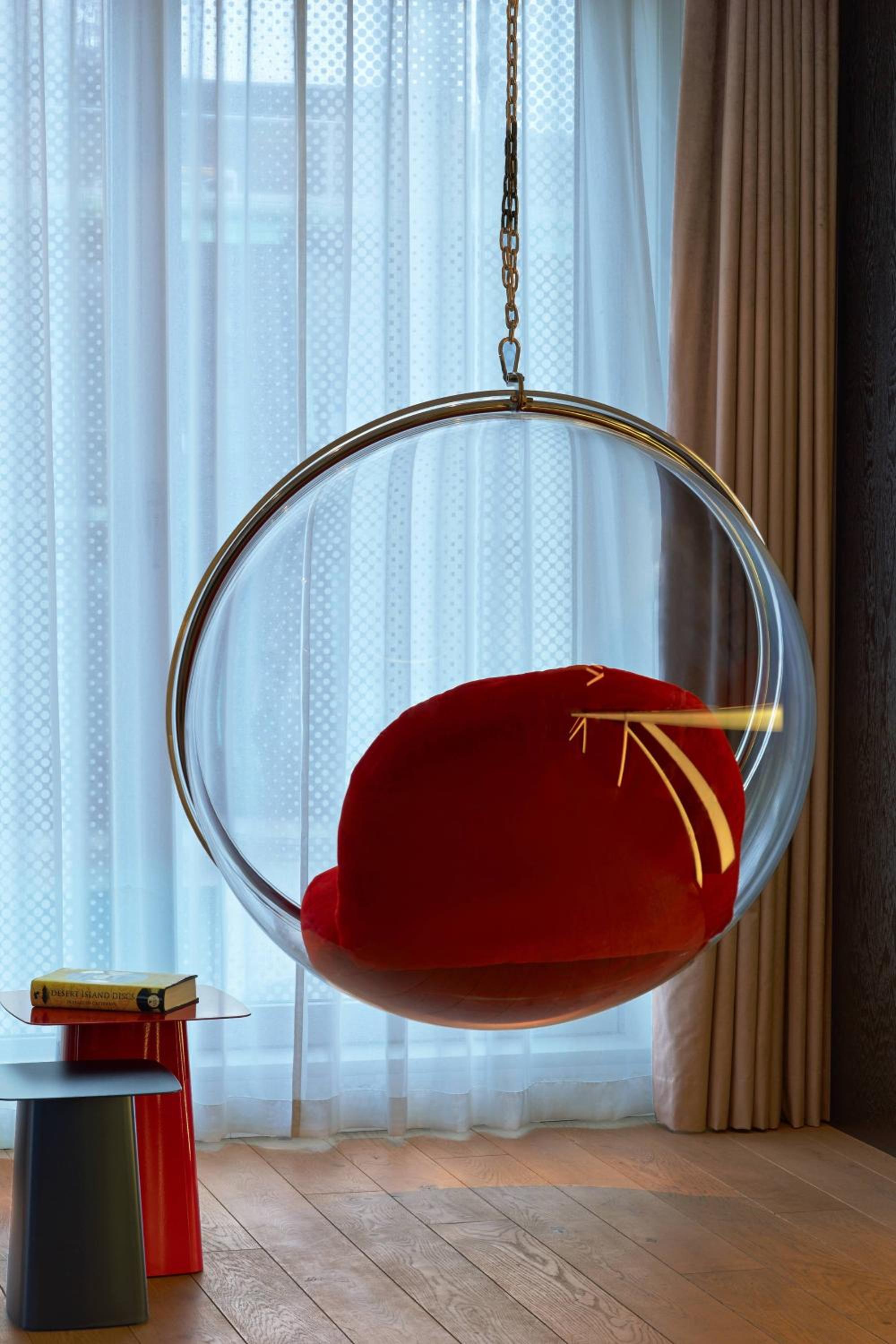 Extreme WOW Suite, 1 Bedroom Larger Suite, 1 King