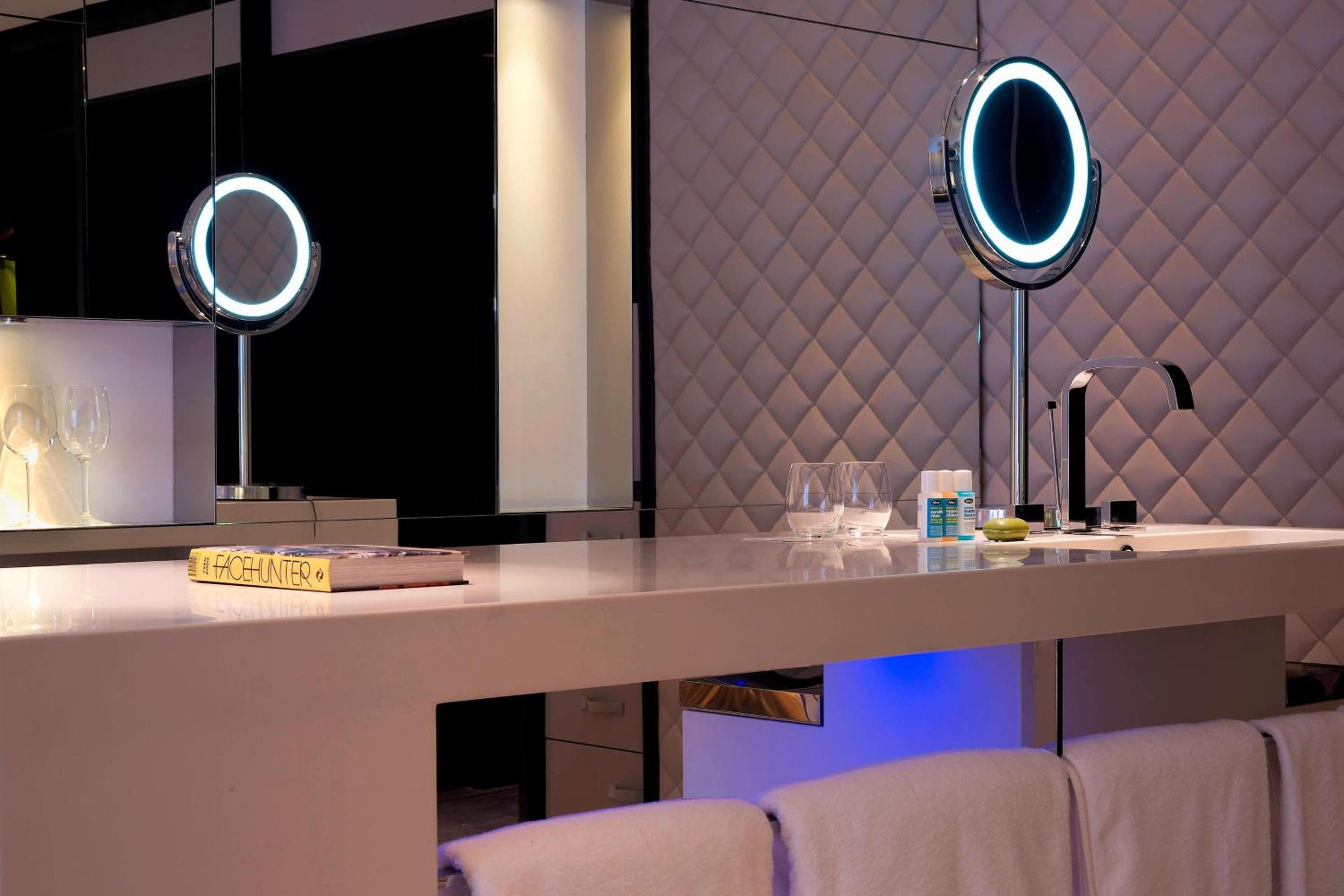 Wonderful Room, Low Floor, Guest room, 1 King