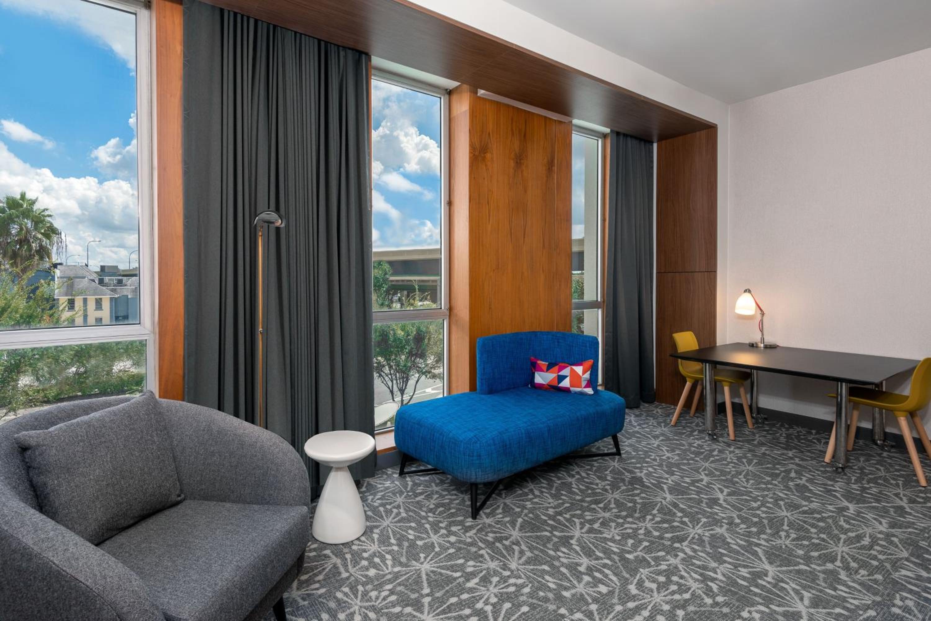 Aloft, Suite, 2 Queen Beds