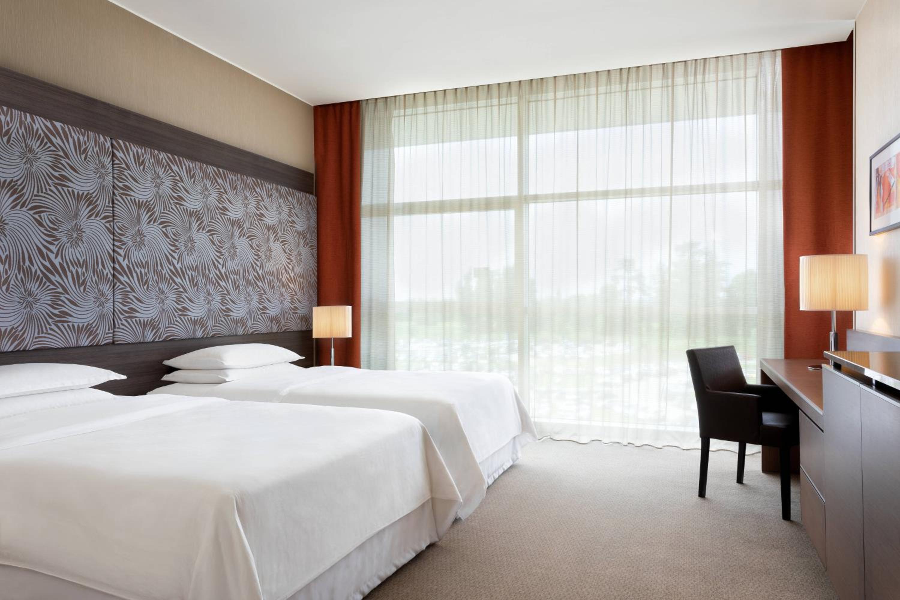Executive Club, Club lounge access - King Room