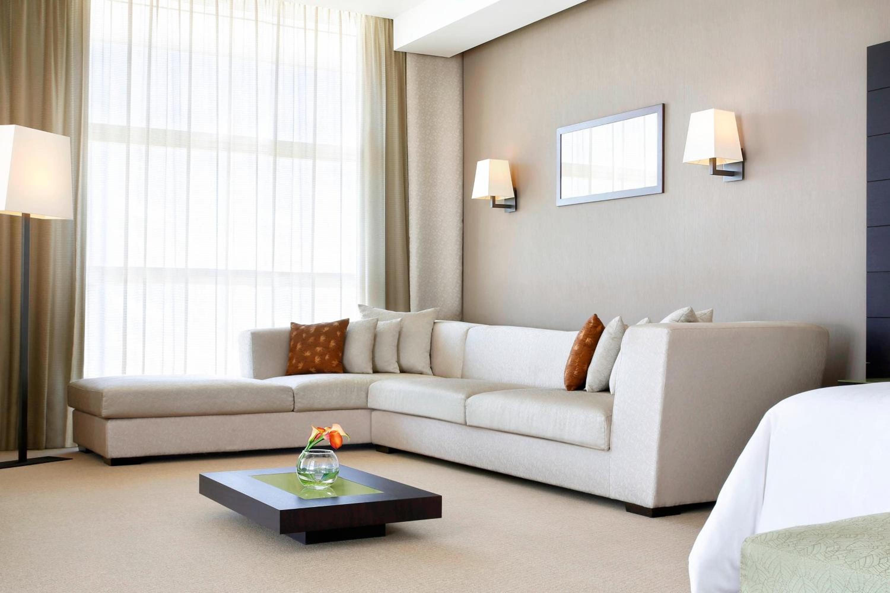 Diplomatic Suite
