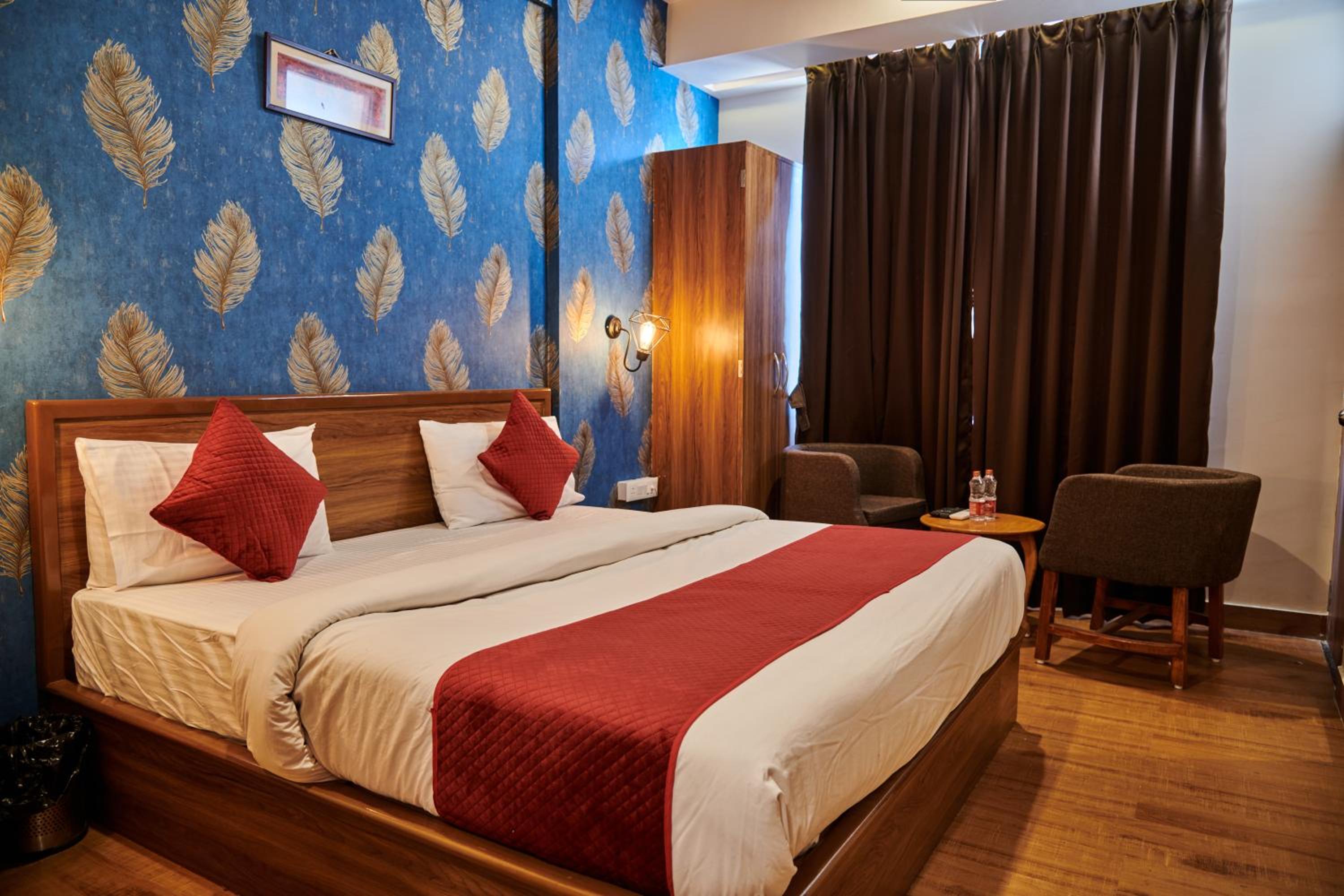 Deluxe Double Room - Photo 18