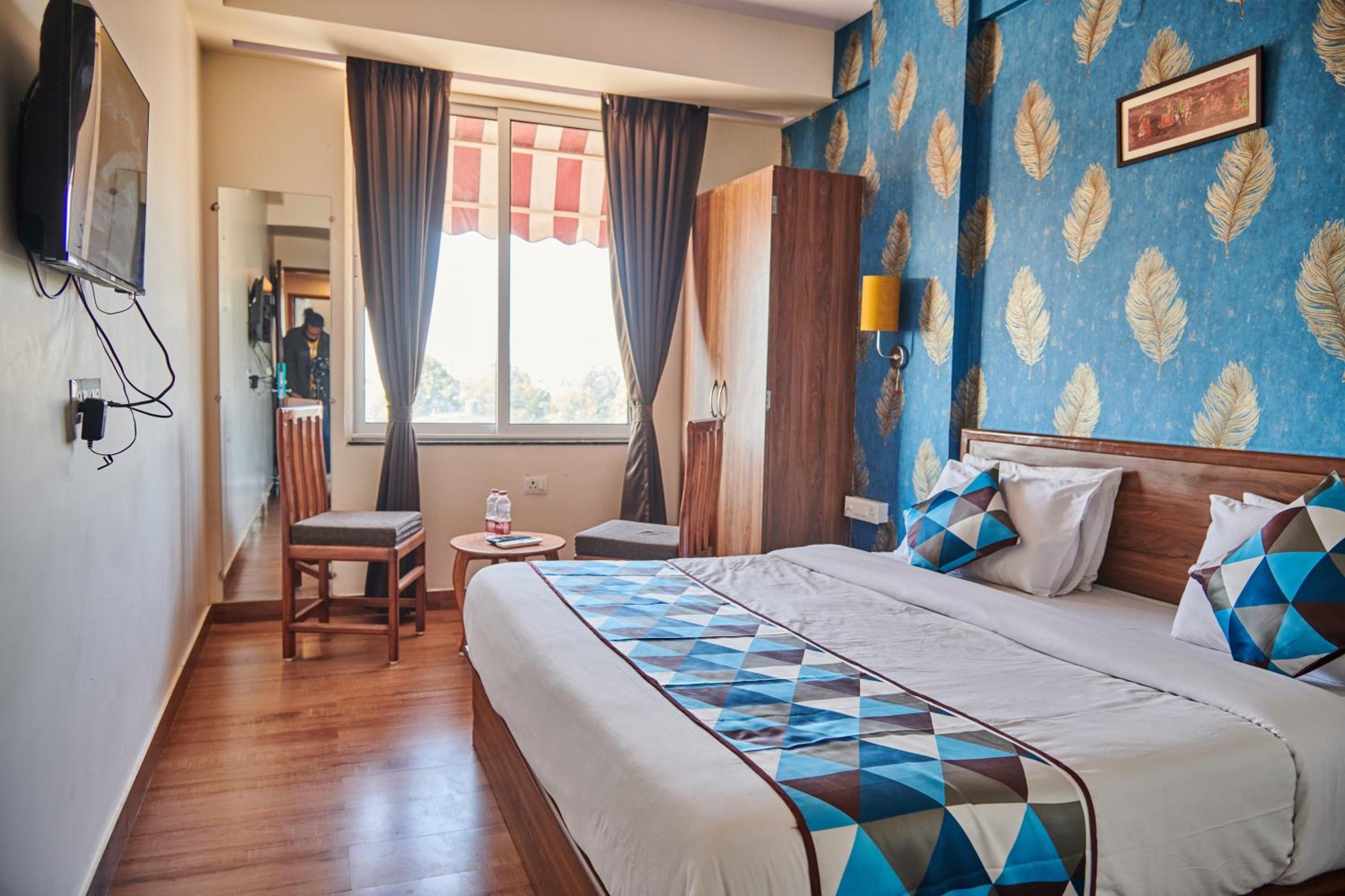 Deluxe Double Room - Photo 20