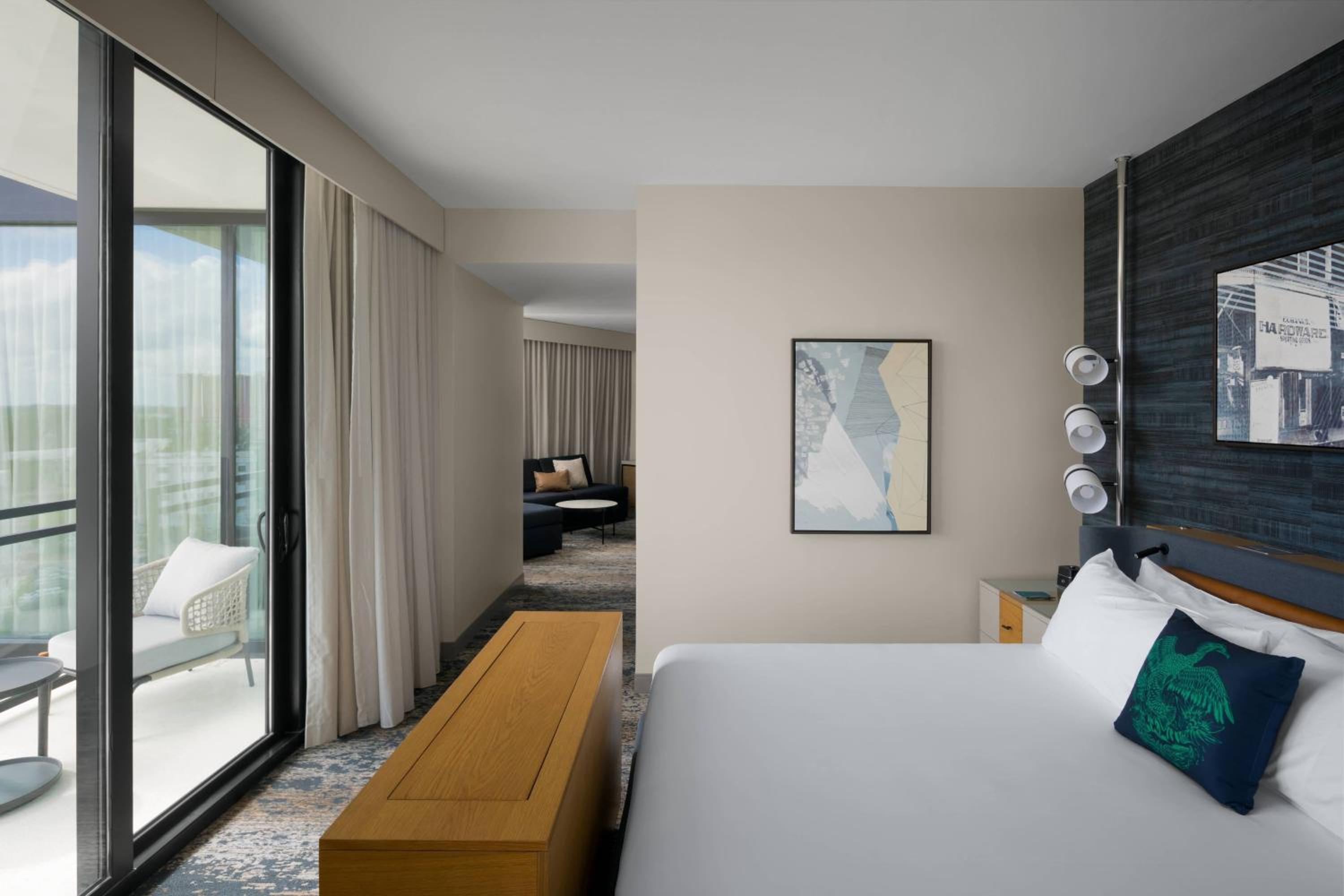 Night Owl King Balcony Suite, Junior Suite, 1 King, Sofabed - Photo 1
