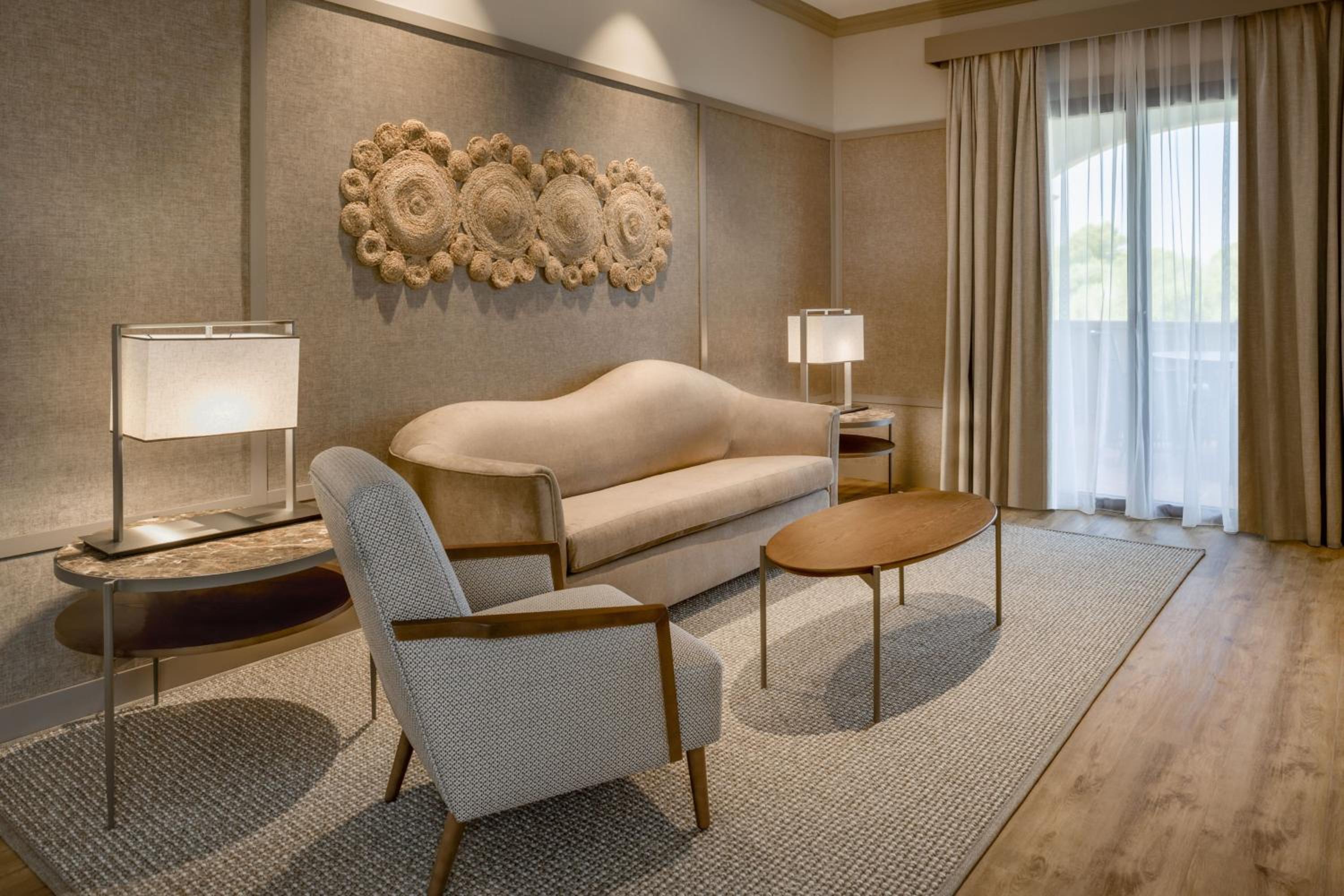 Superior, Guest room, 1 King, Terrace photo 2