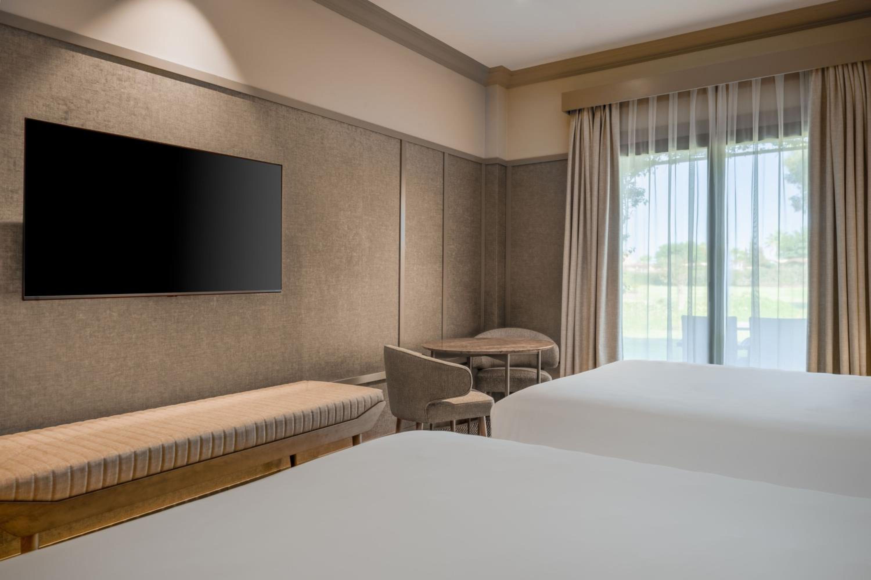 Deluxe Guest room, 2 Queen, Garden view, Terrace - Photo 3
