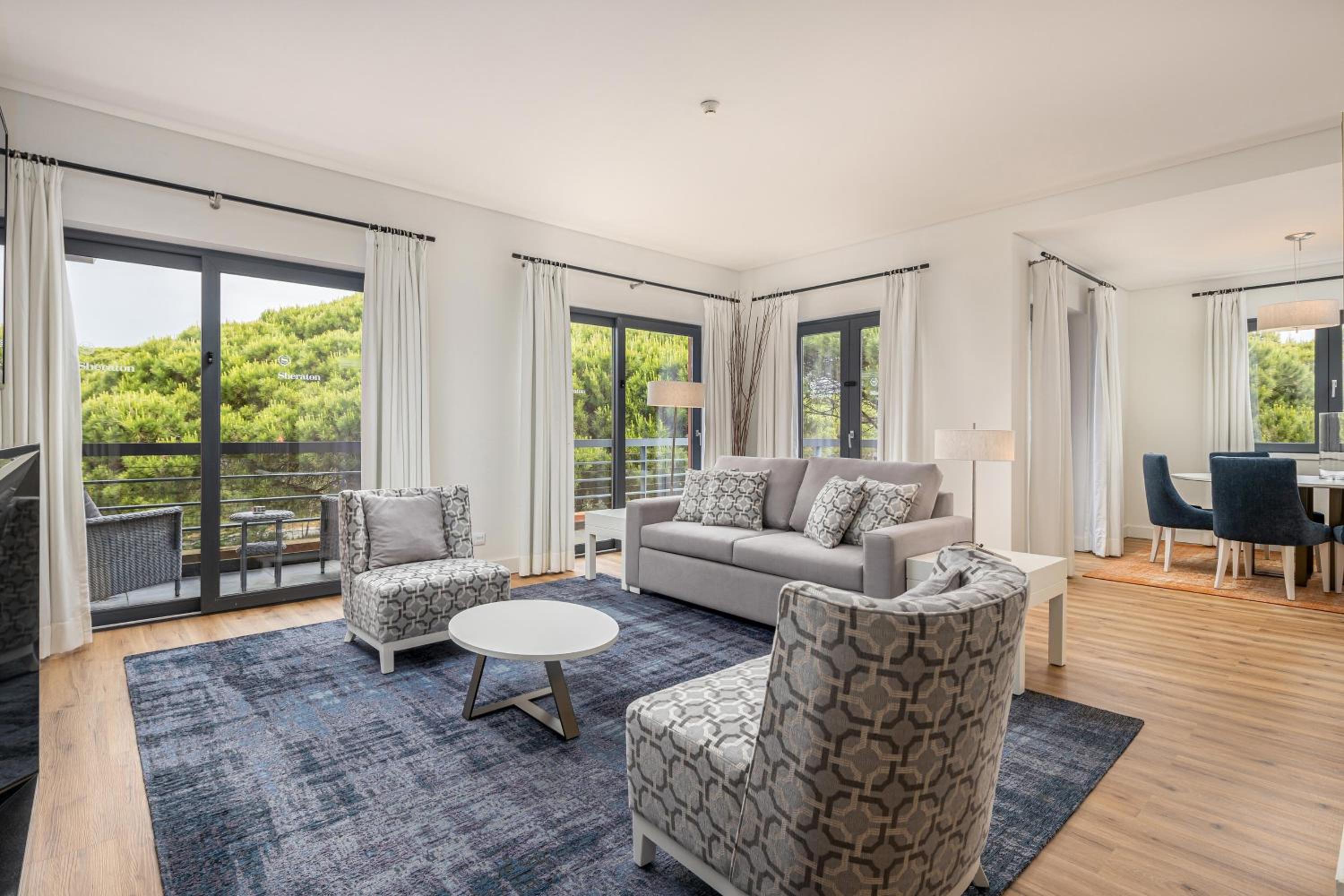 Superior Two-bedroom Suite with Garden View - Photo 1