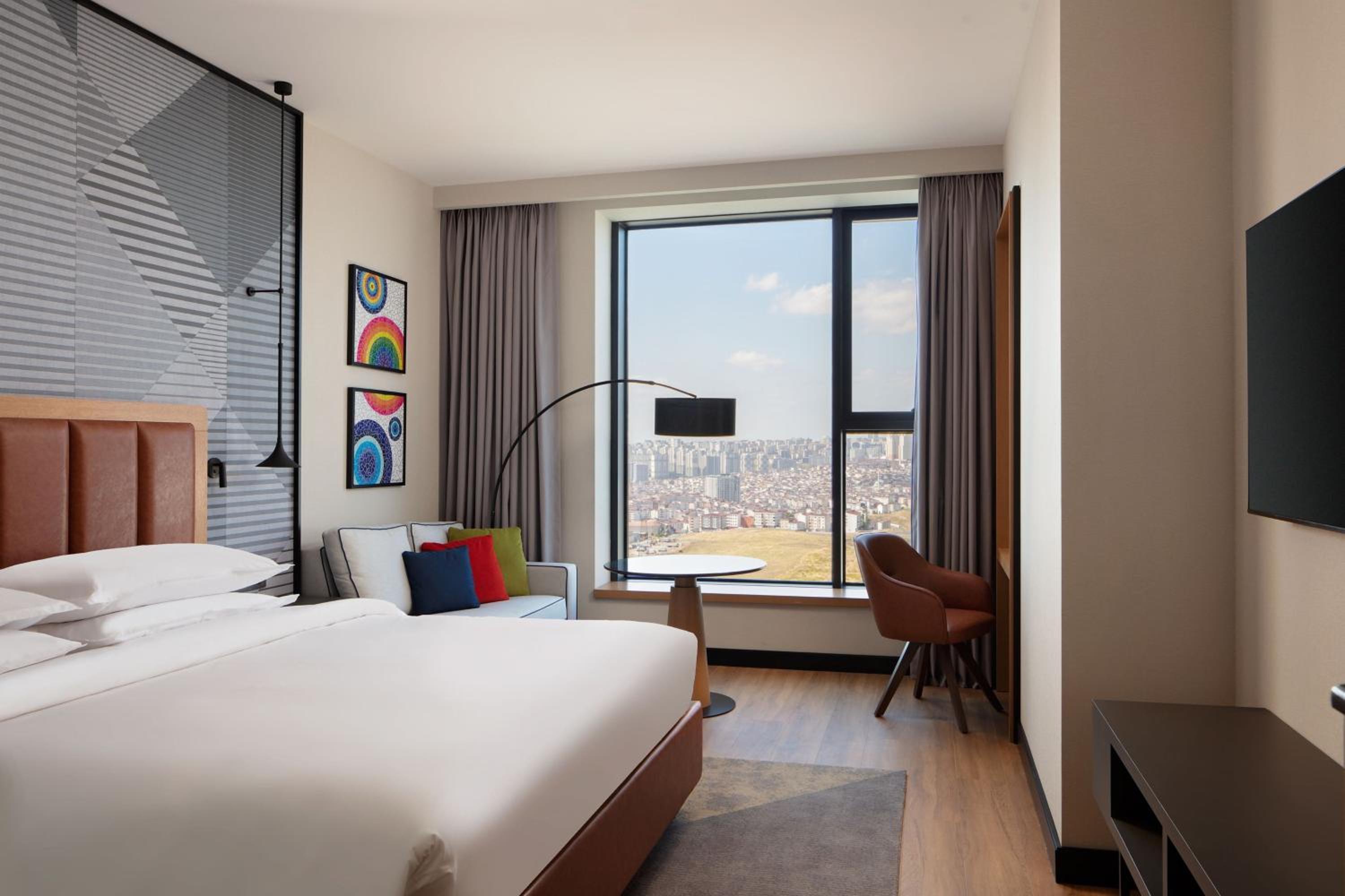 Executive King Room with City View - Club Lounge Access