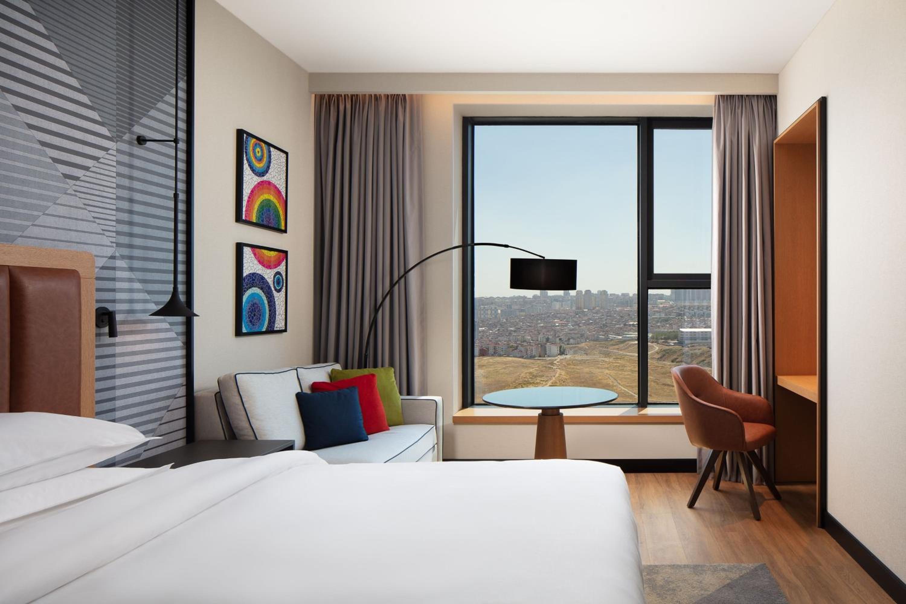Deluxe King Room with Sofa Bed and City View