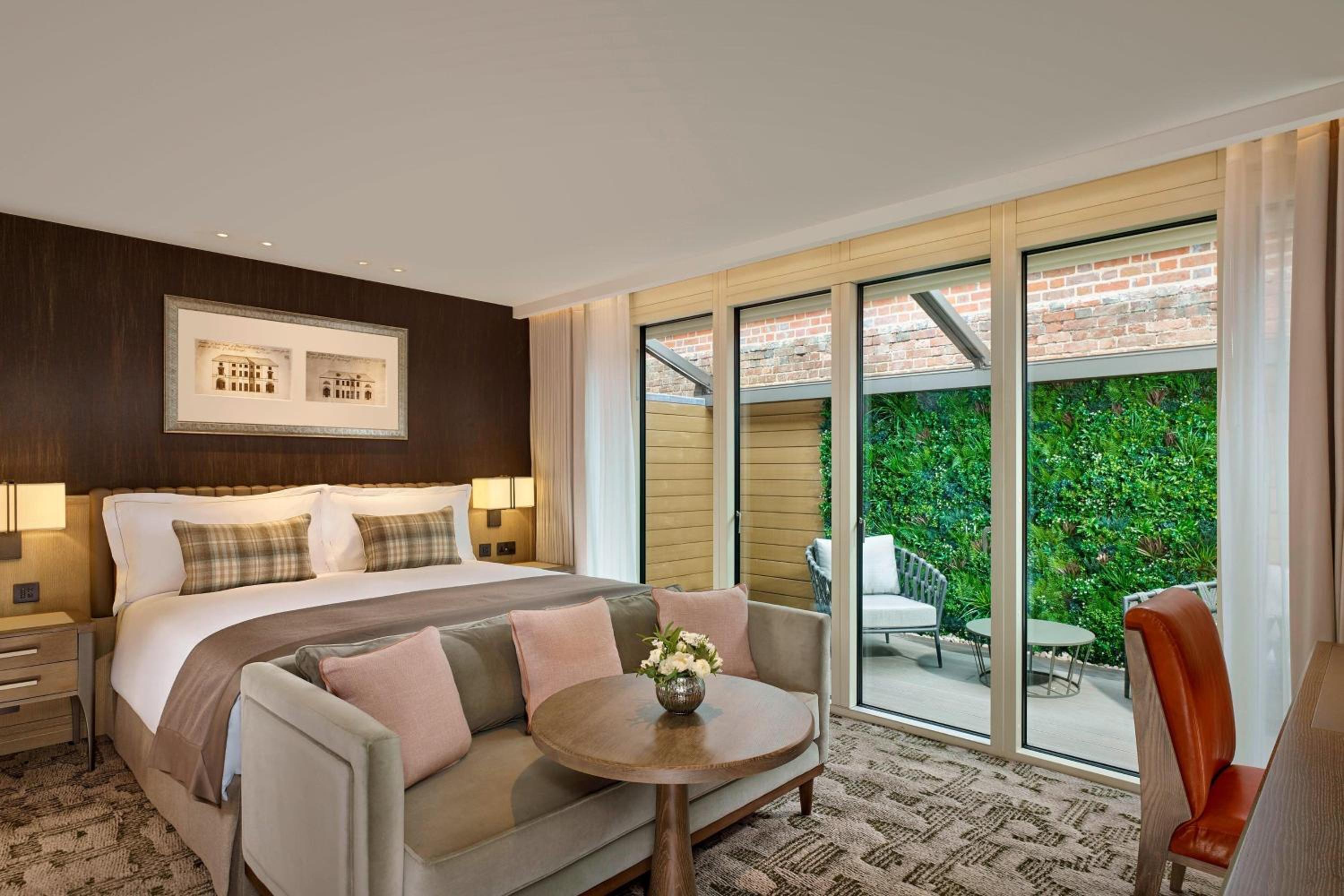 Brew House Garden Room photo 3