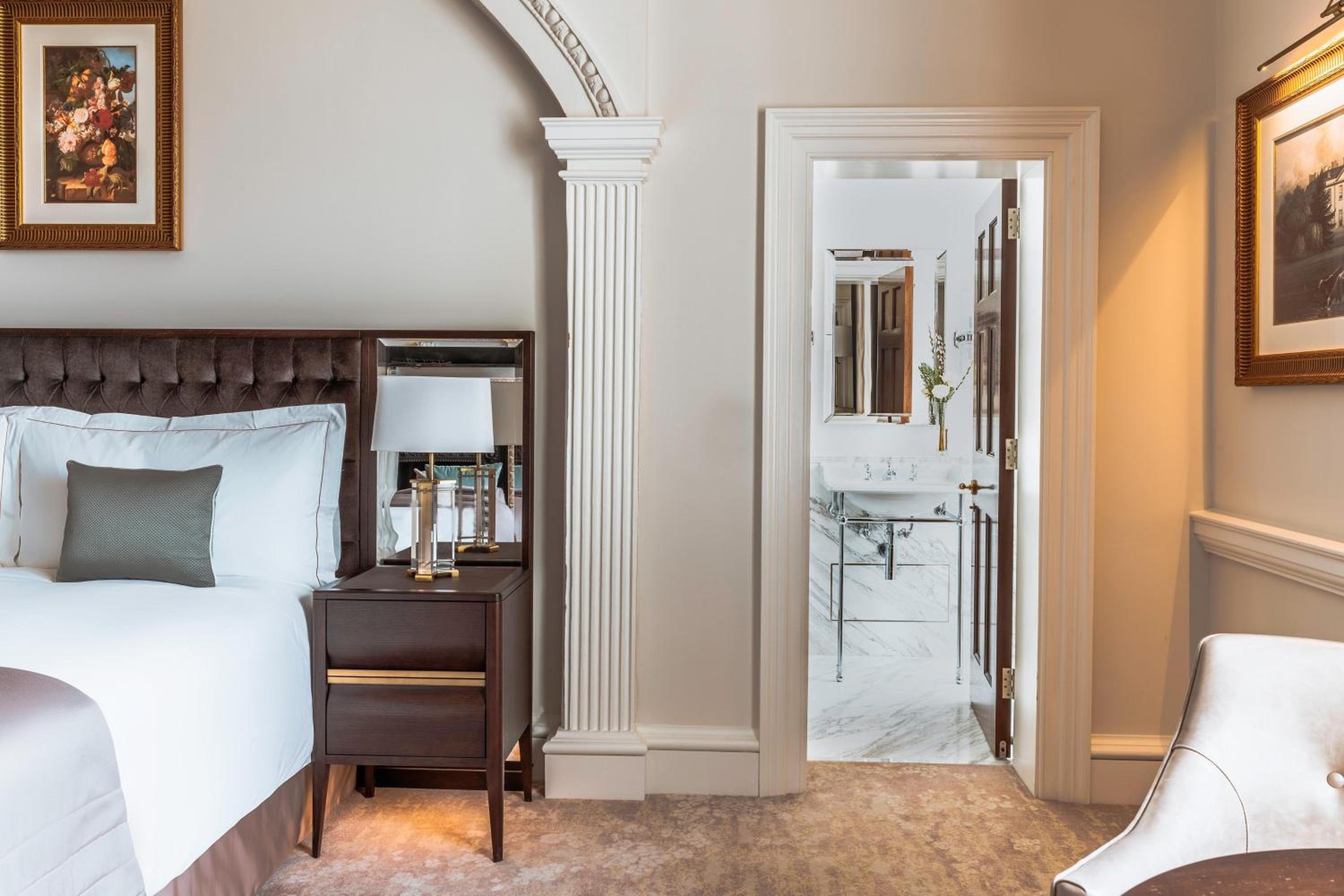 Junior Suite Main House