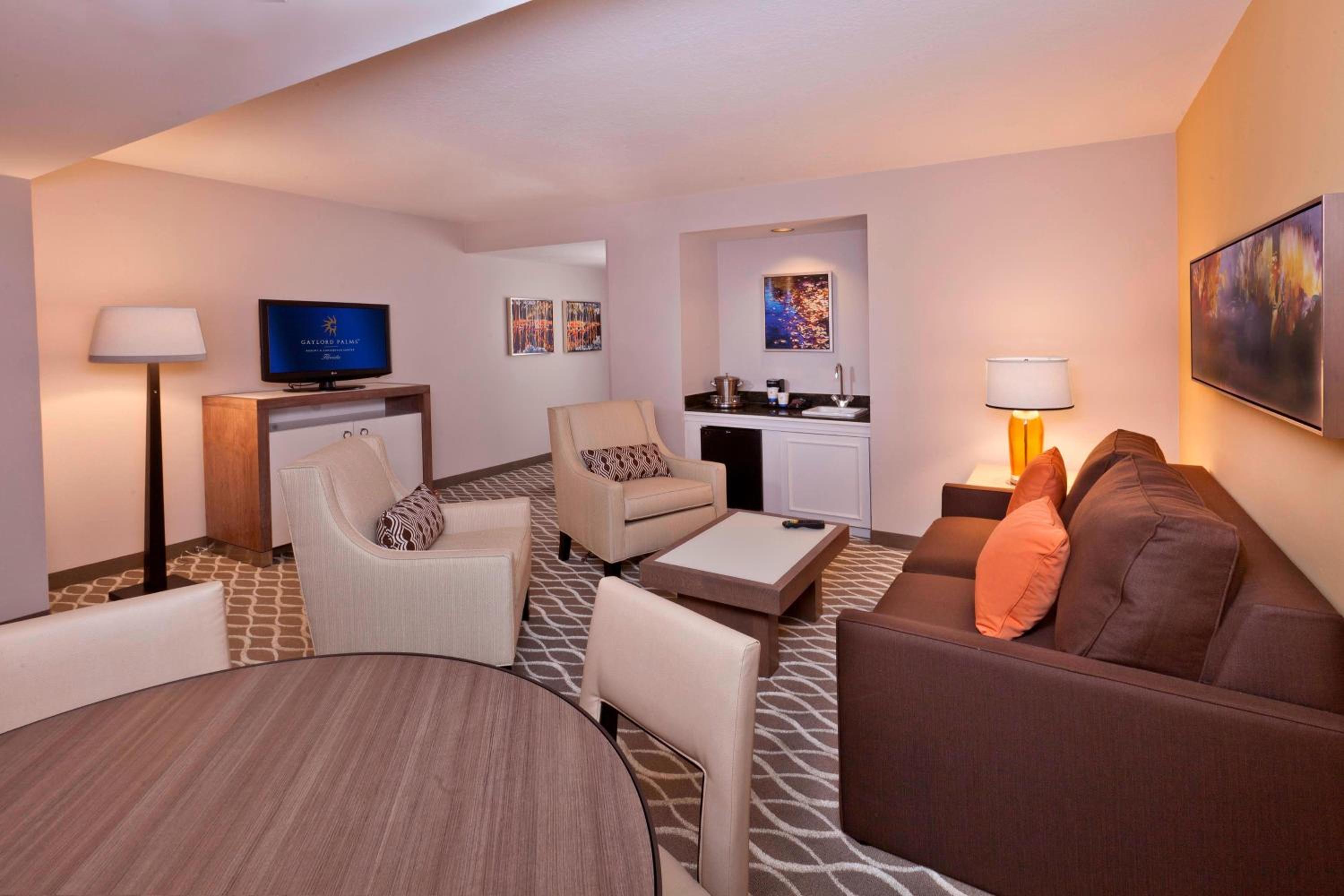 King Room Florida View thumbnail 5