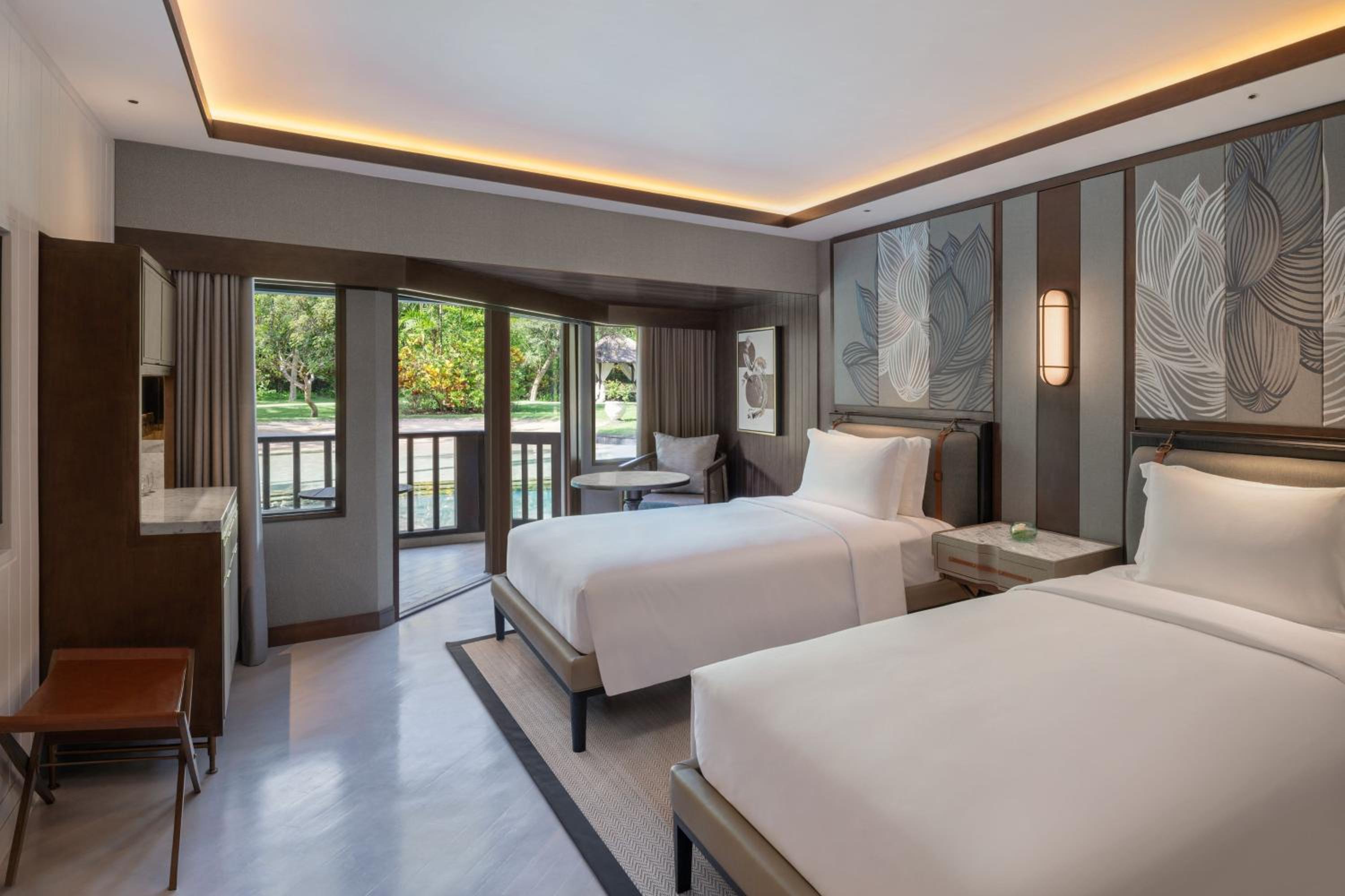 Deluxe Lagoon Access, Guest Room, 2 Double Bed(s) with Free Daily Activity - Photo 1