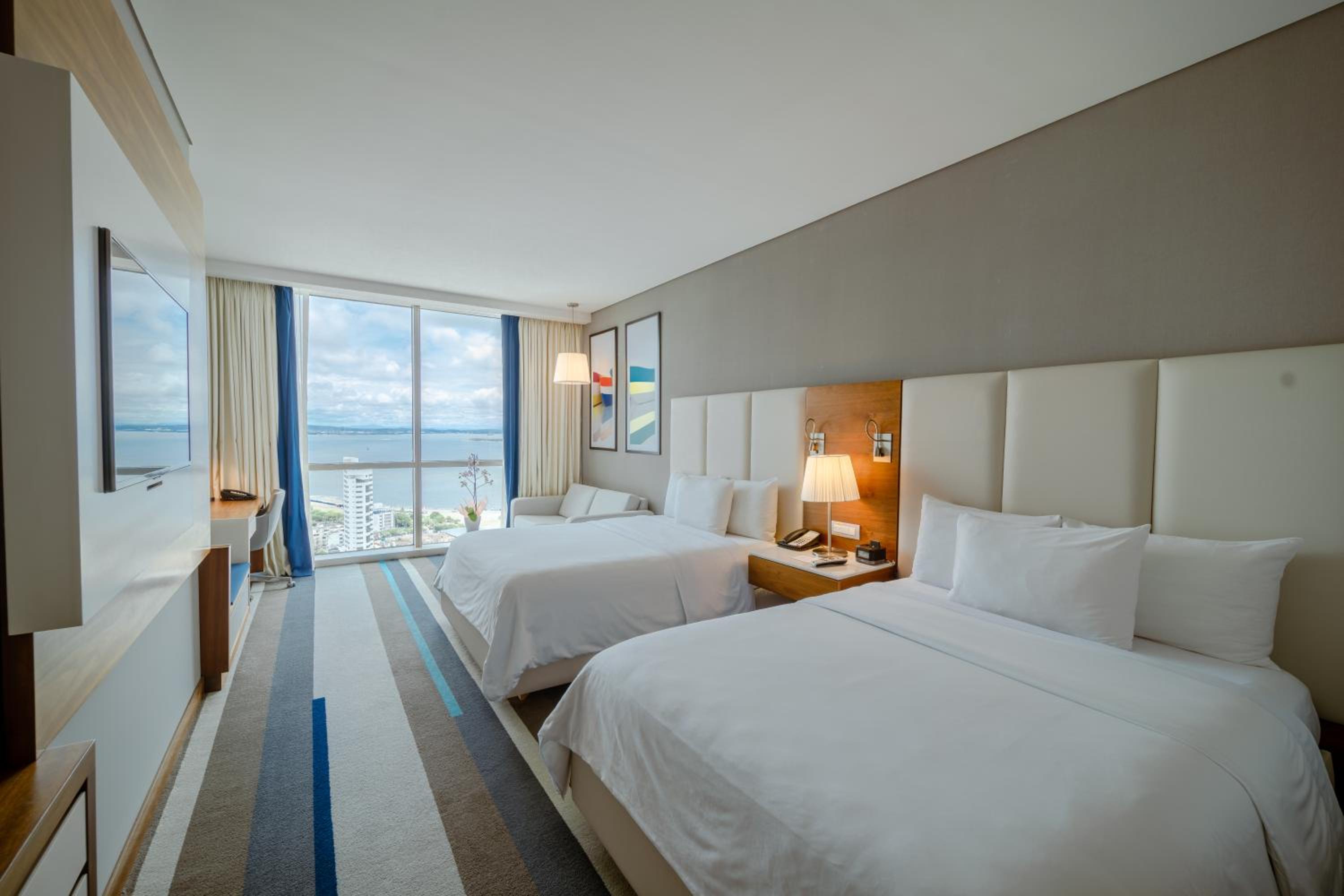 Classic Club Room, 1 King Bed
