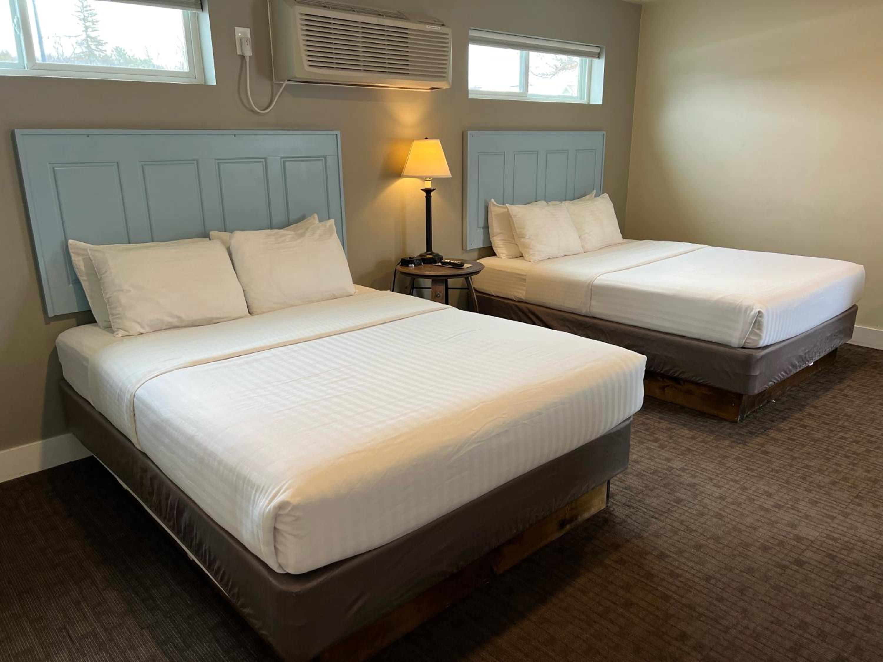 Julie's Park Cafe & Motel, Billede 5