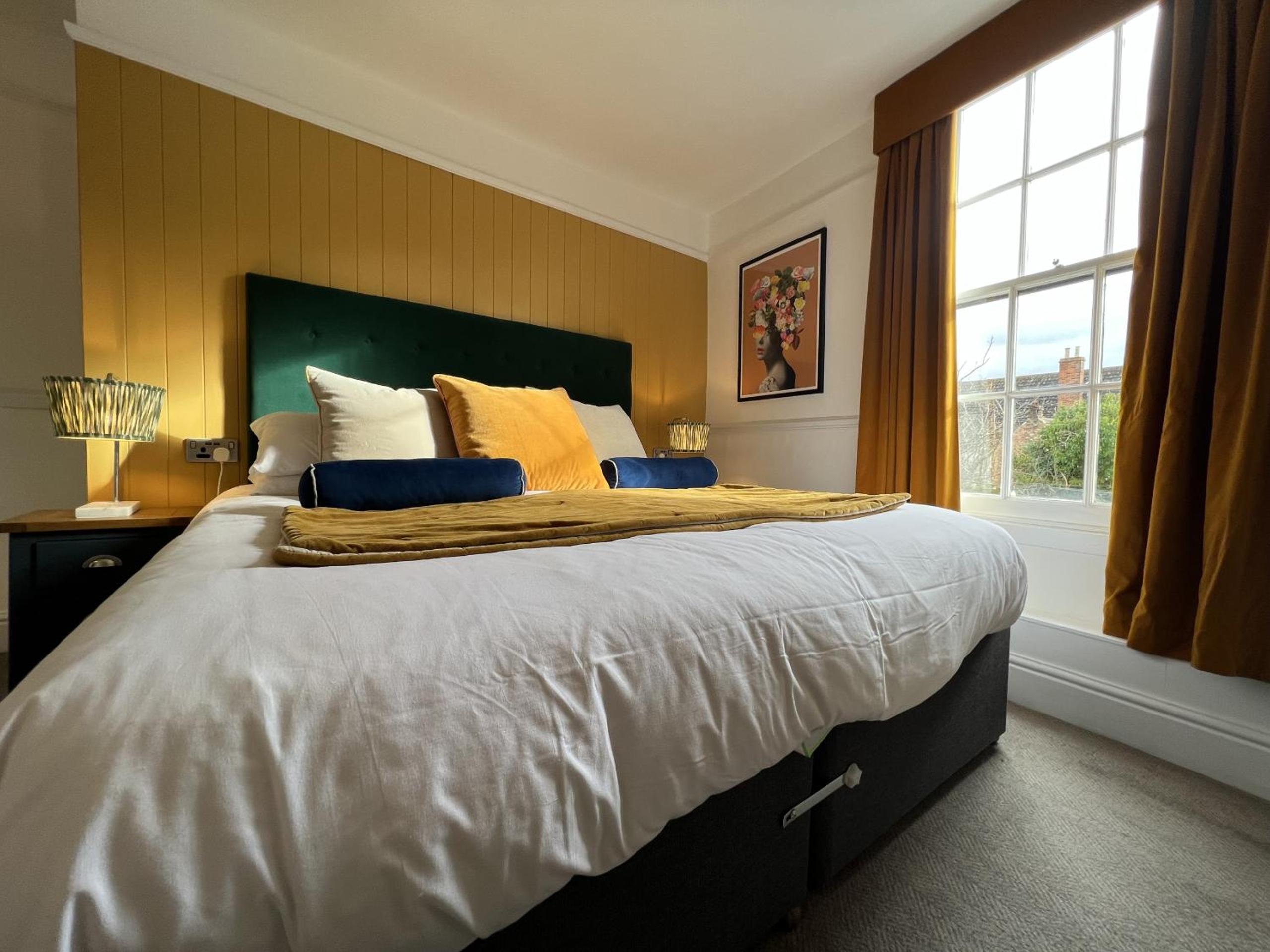Deluxe Twin Room photo 2
