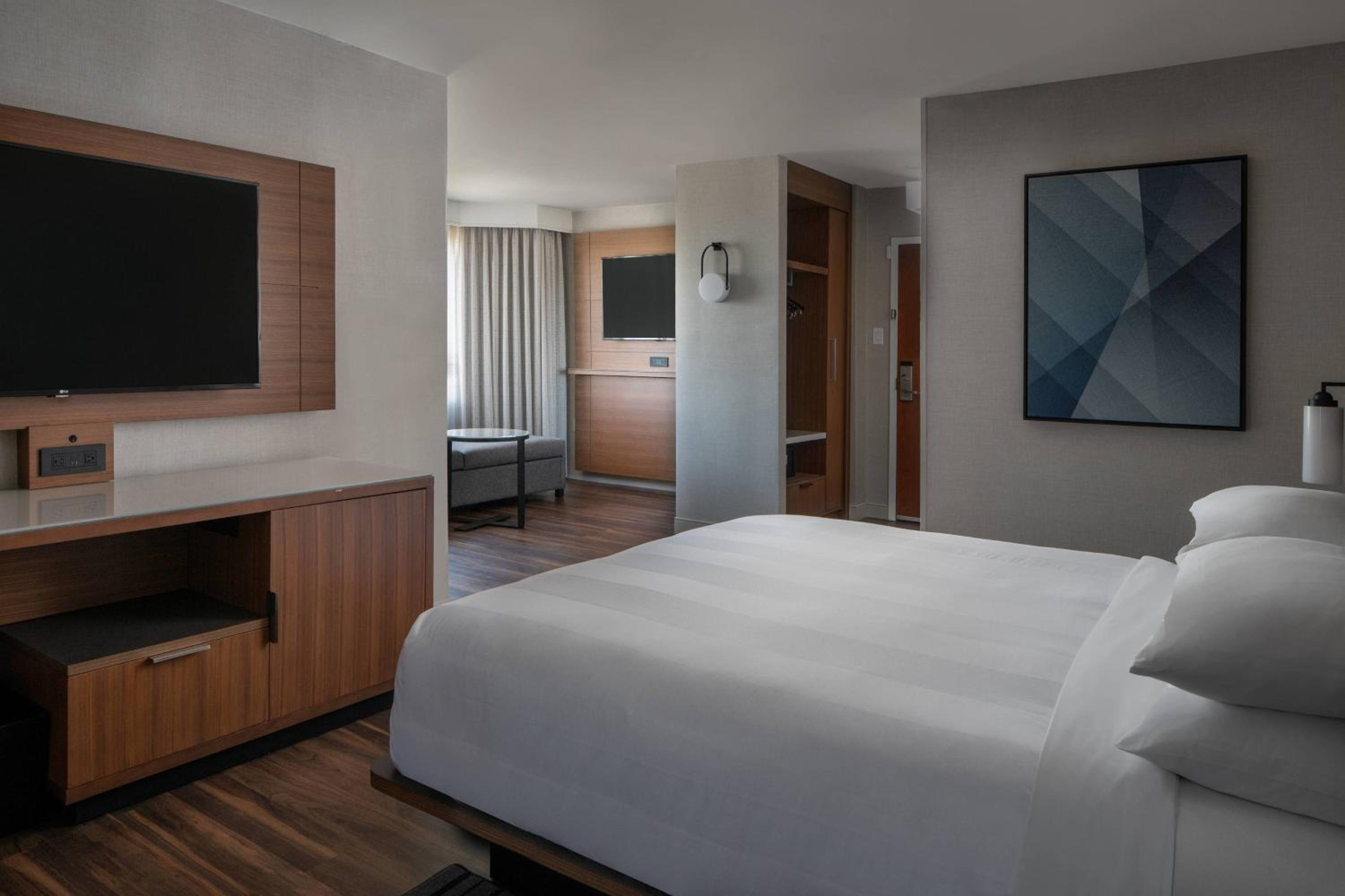 Executive Room - Club Lounge Access - Photo 9