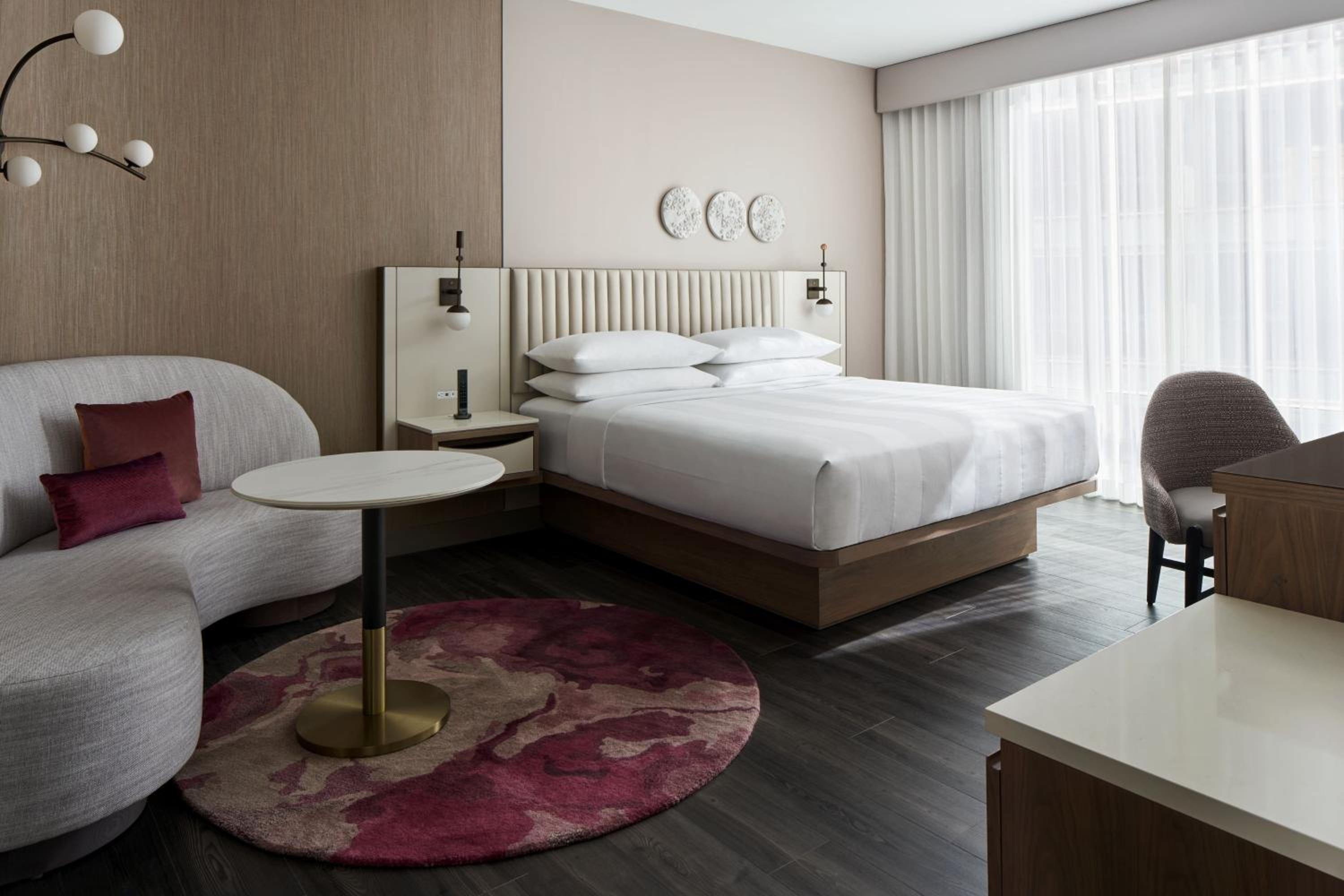 Junior King Suite - Photo 4