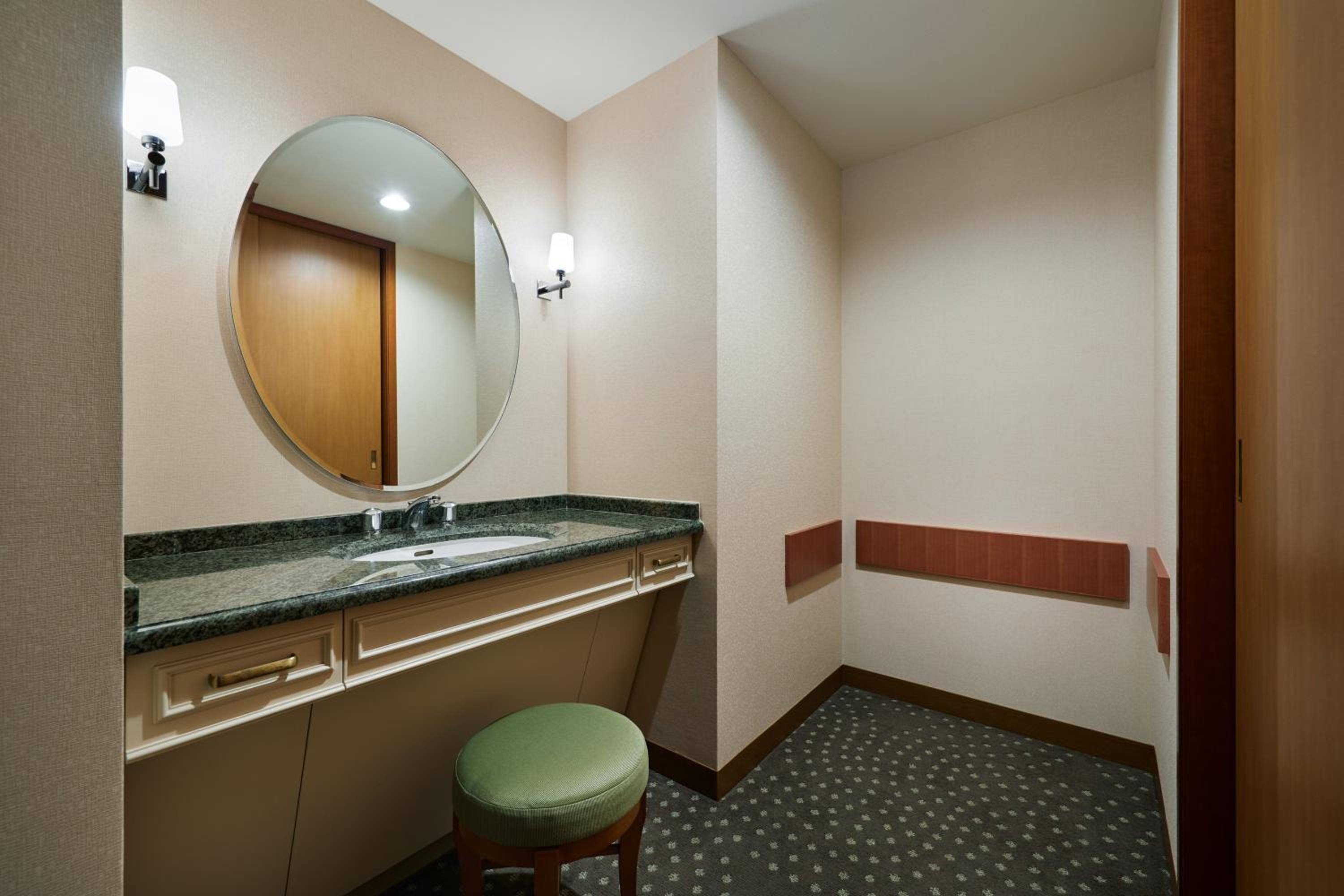 Standard deluxe twin, Guest room, 2 Twin/Single Bed(s) - Photo 5
