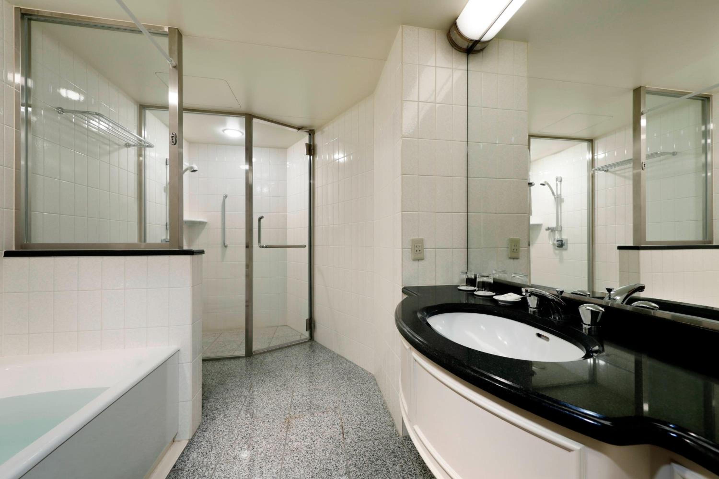 Luxury deluxe twin, Larger Guest room, 2 Twin/Single Bed(s) - Photo 3