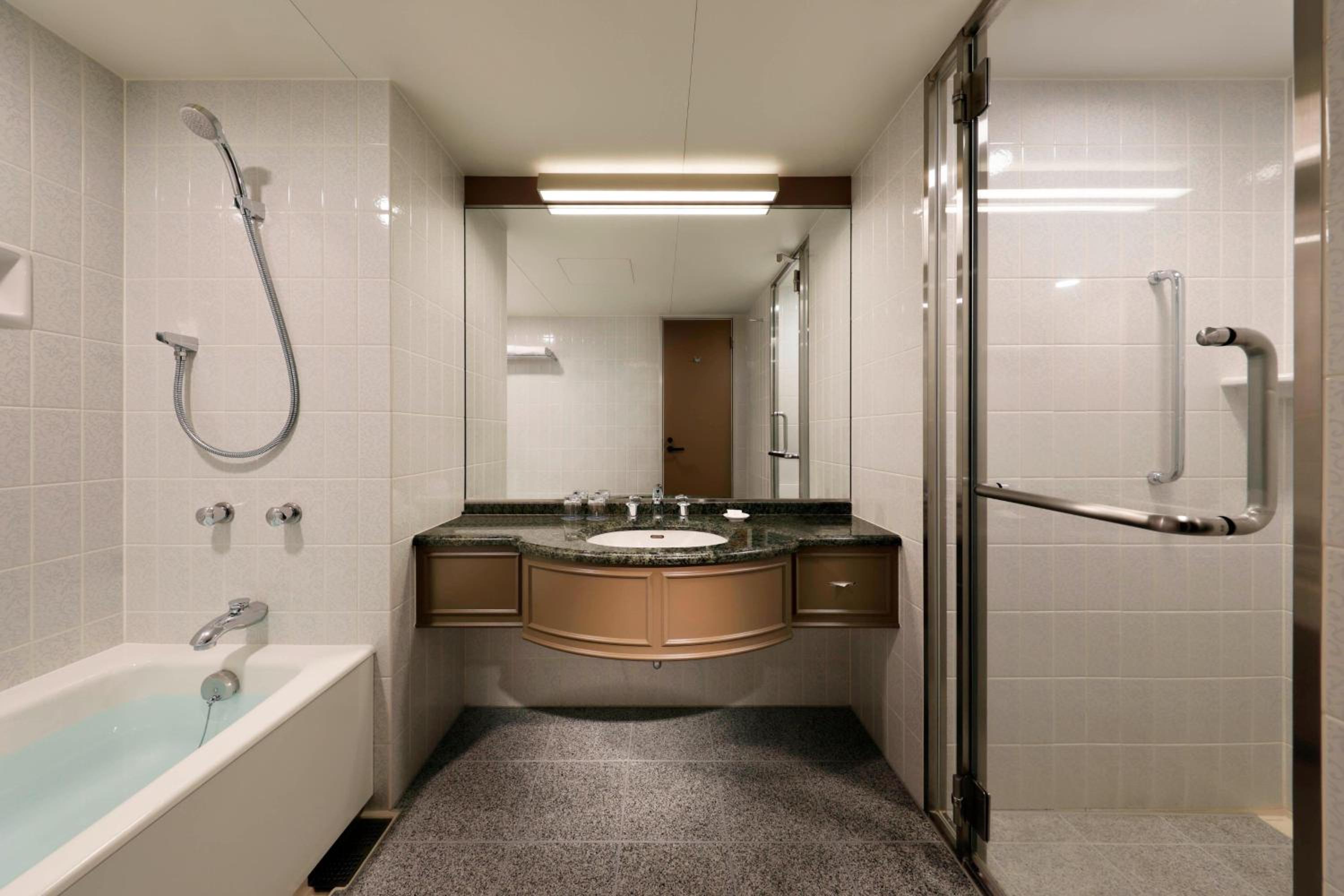Standard deluxe twin, Guest room, 2 Twin/Single Bed(s) - Photo 3