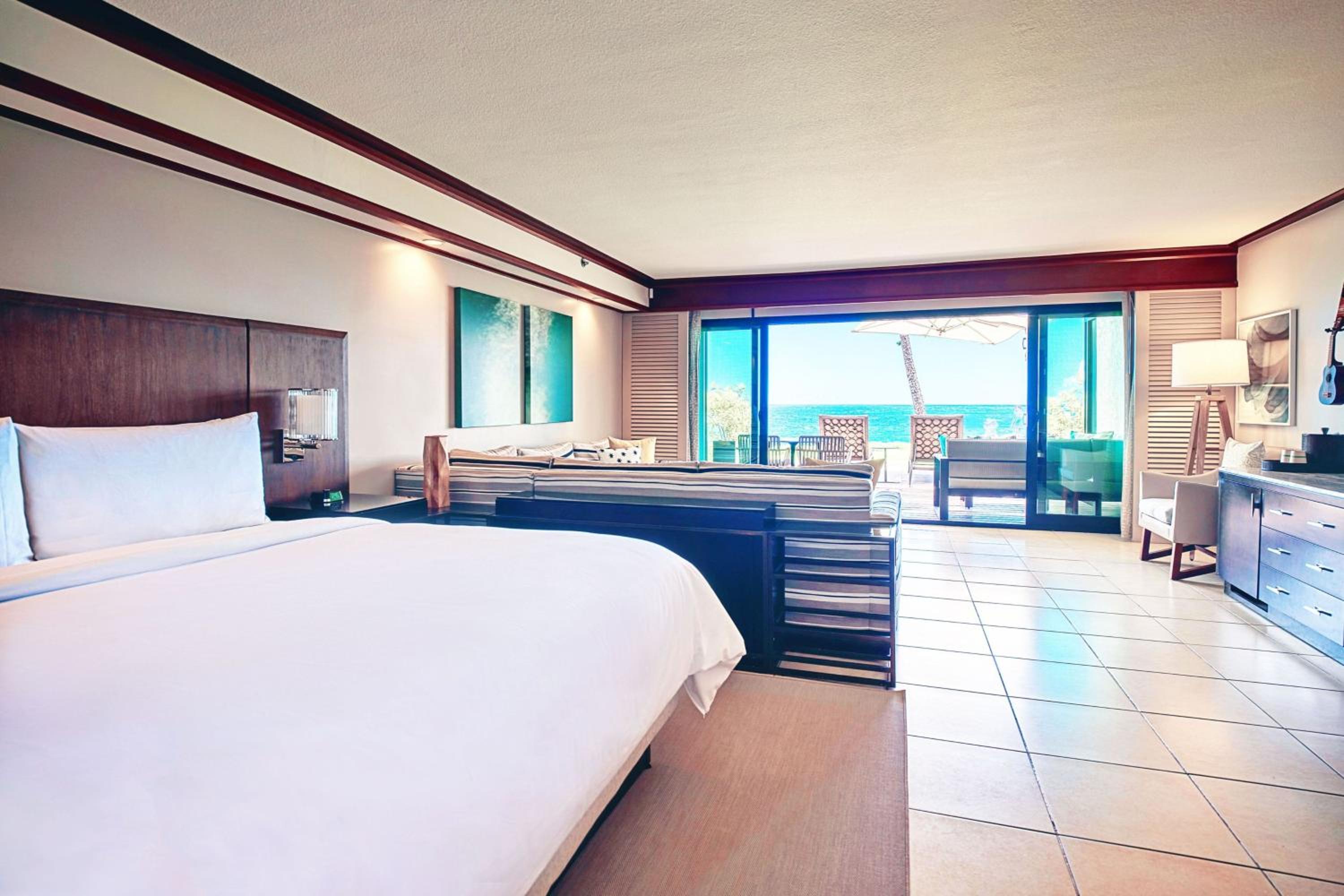 Oceanfront Sundeck Jr Ste, Junior Suite, 1 King - Photo 4