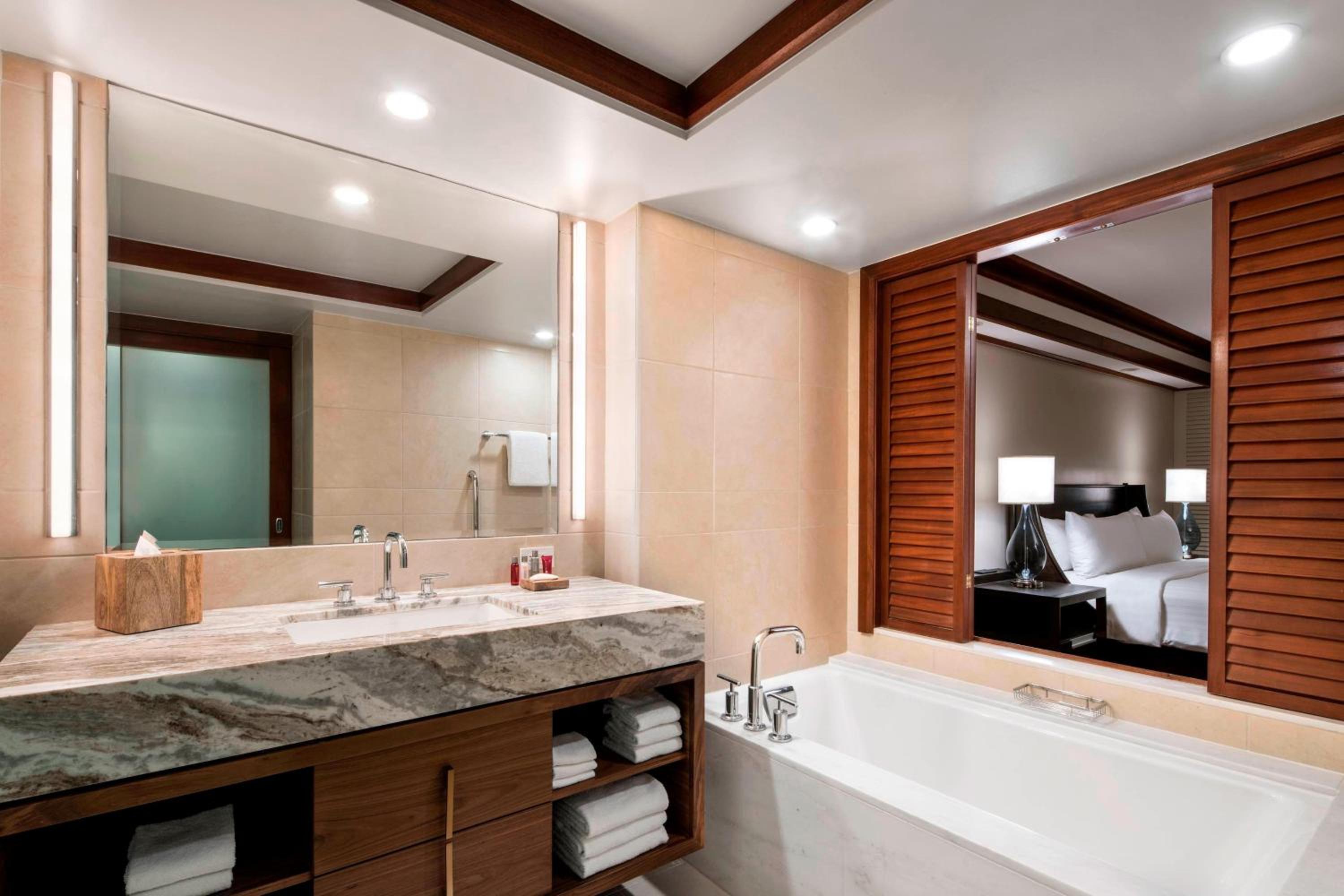 Two- Bedroom Presidential Suite with Ocean View