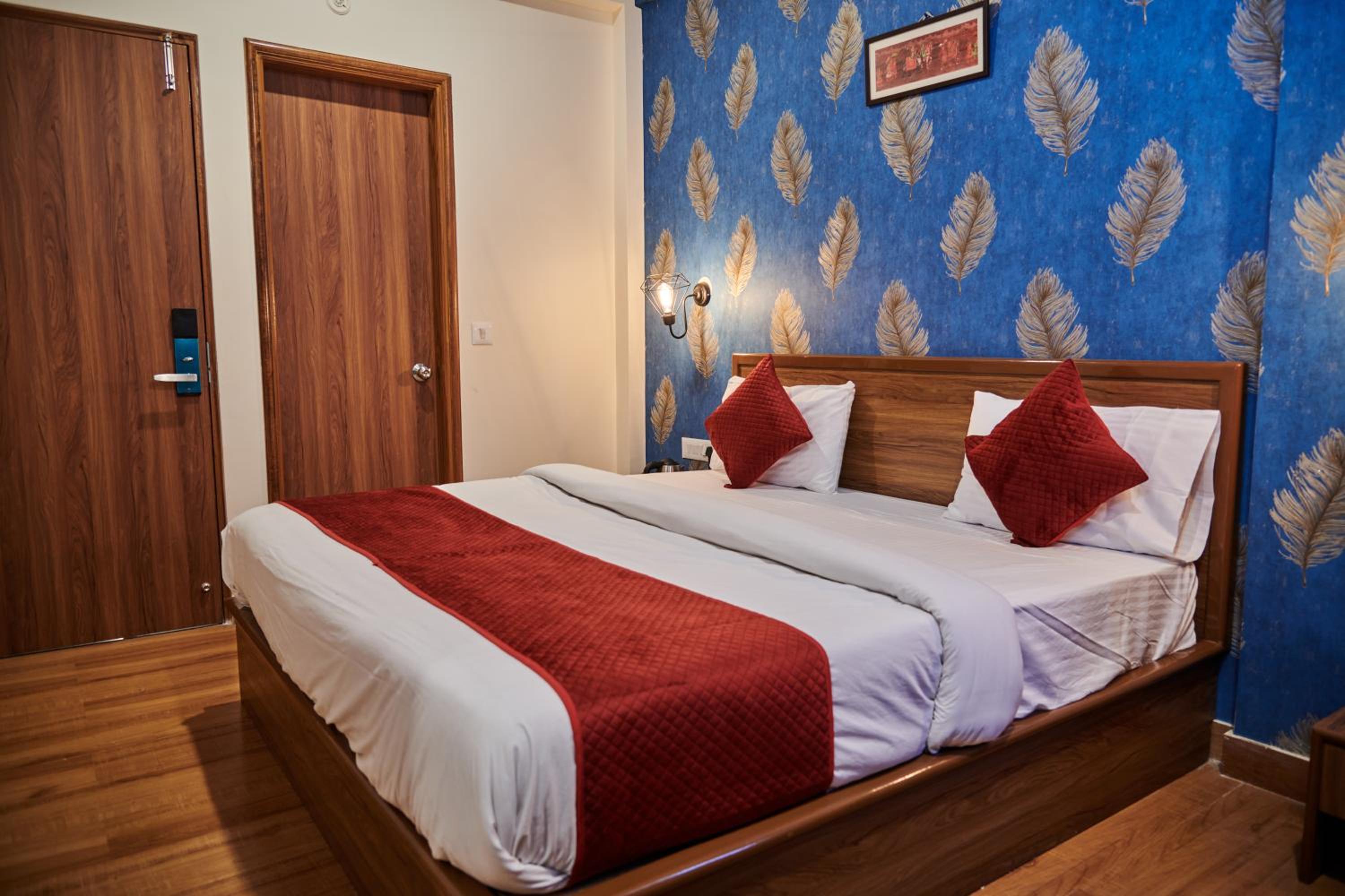 Deluxe Double Room - Photo 7