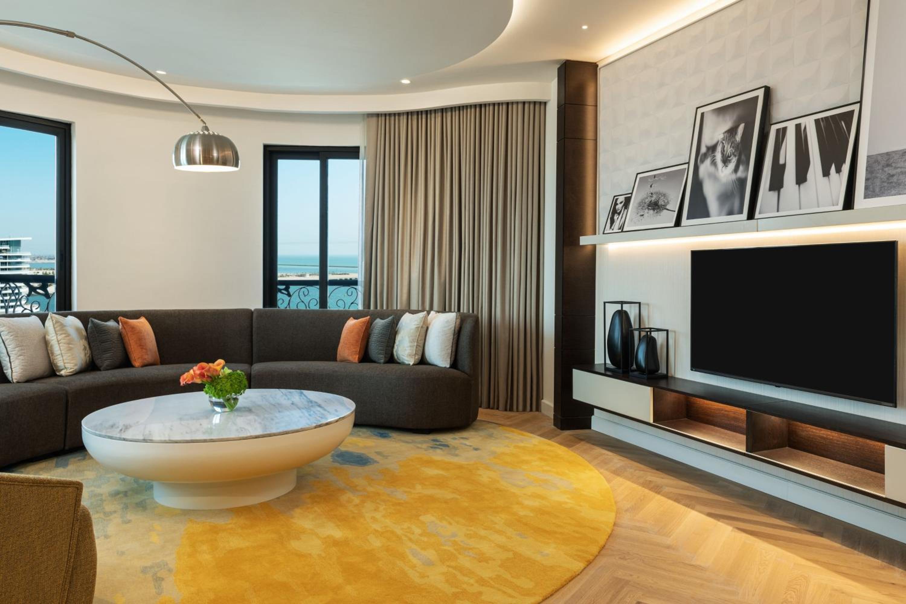 City or Sea View Superior Two Bedroom Apartment