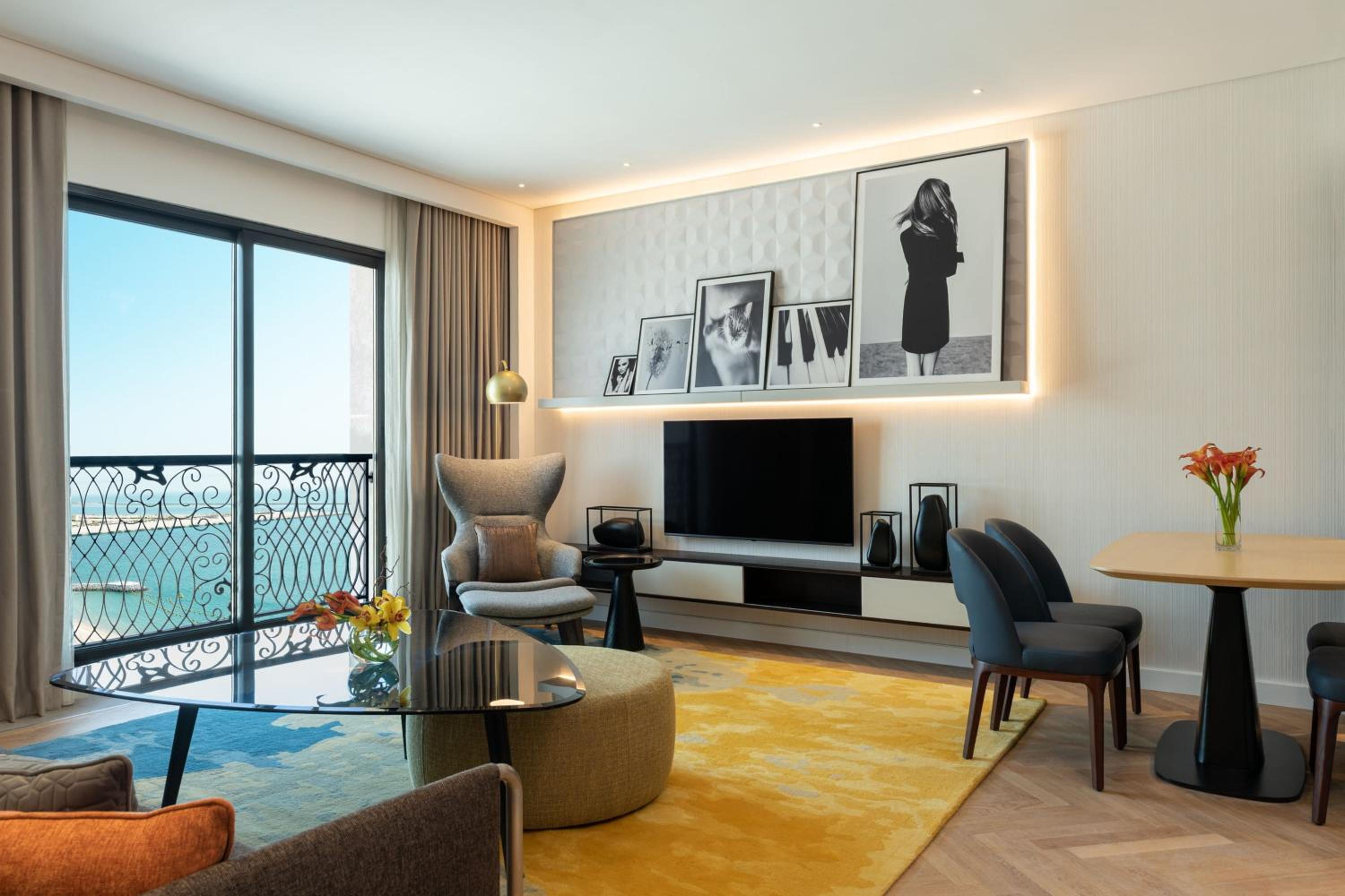City or Sea View Superior One Bedroom Apartment - Photo 1