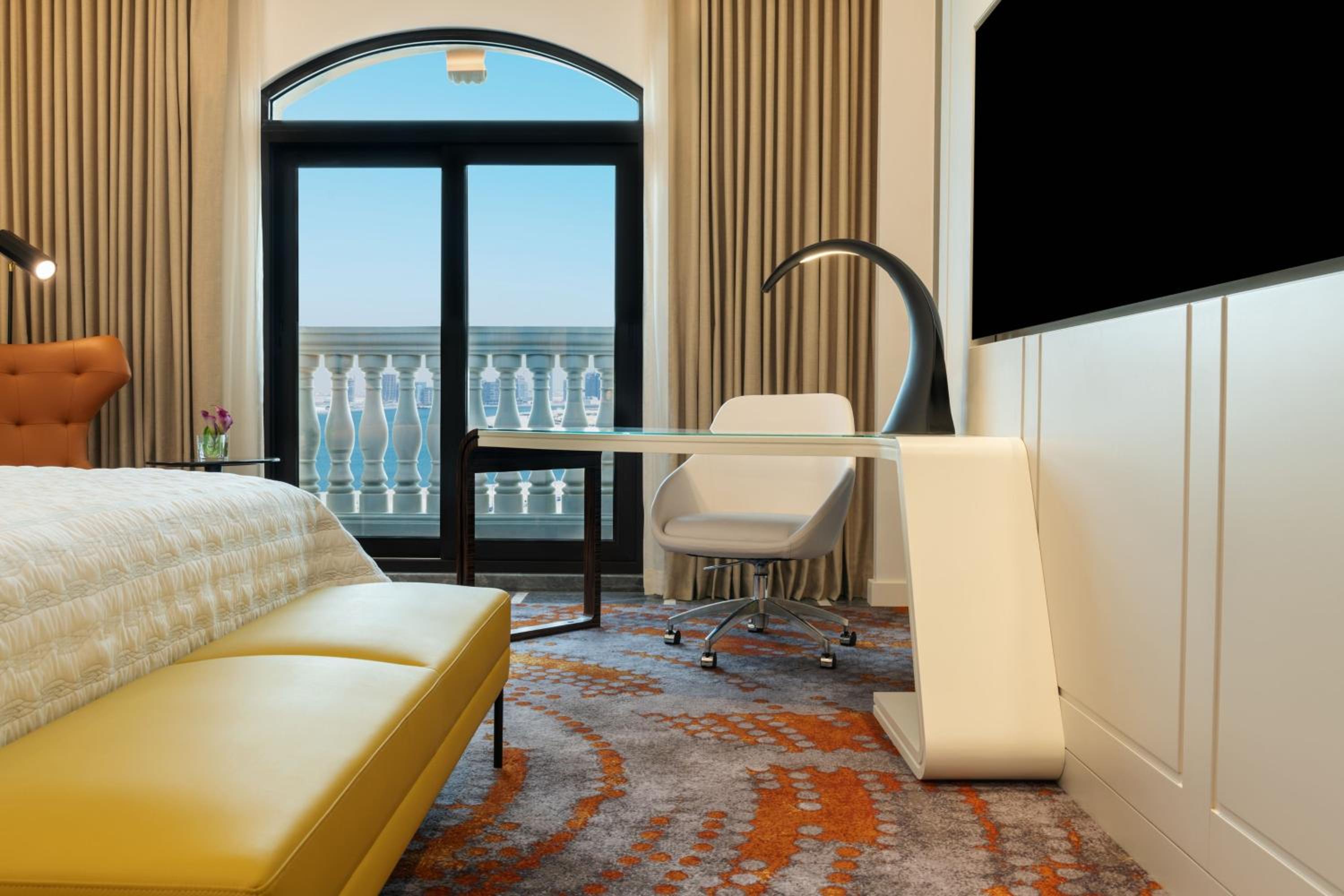 Vendome King Room - Photo 5