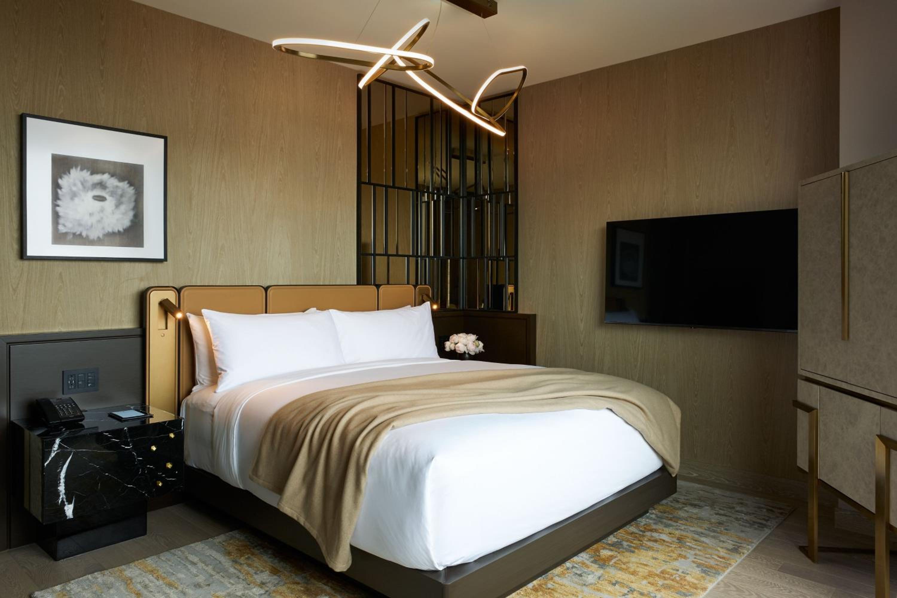 Manhattan King Room - High Floor