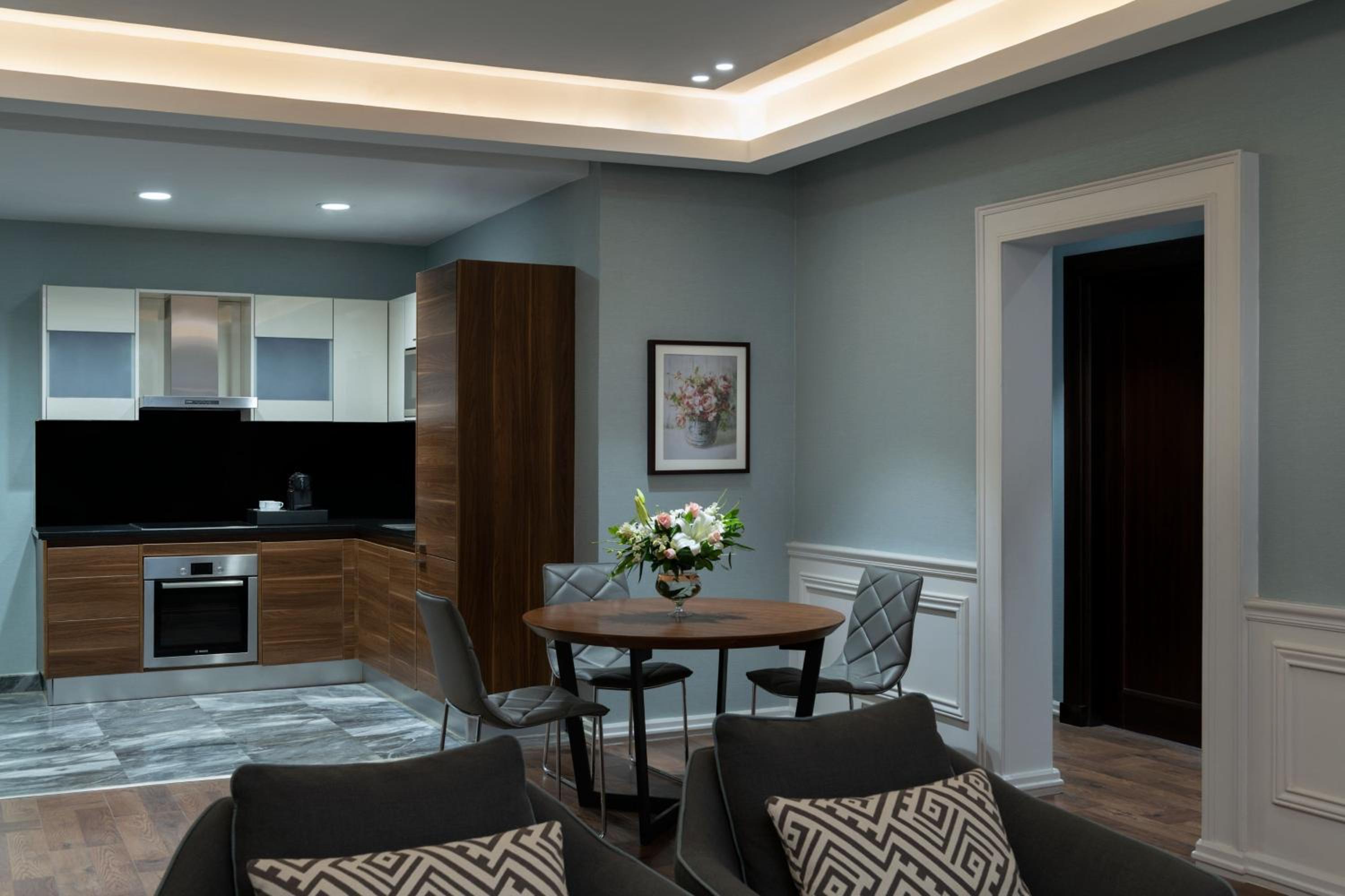One Bedroom Apartment