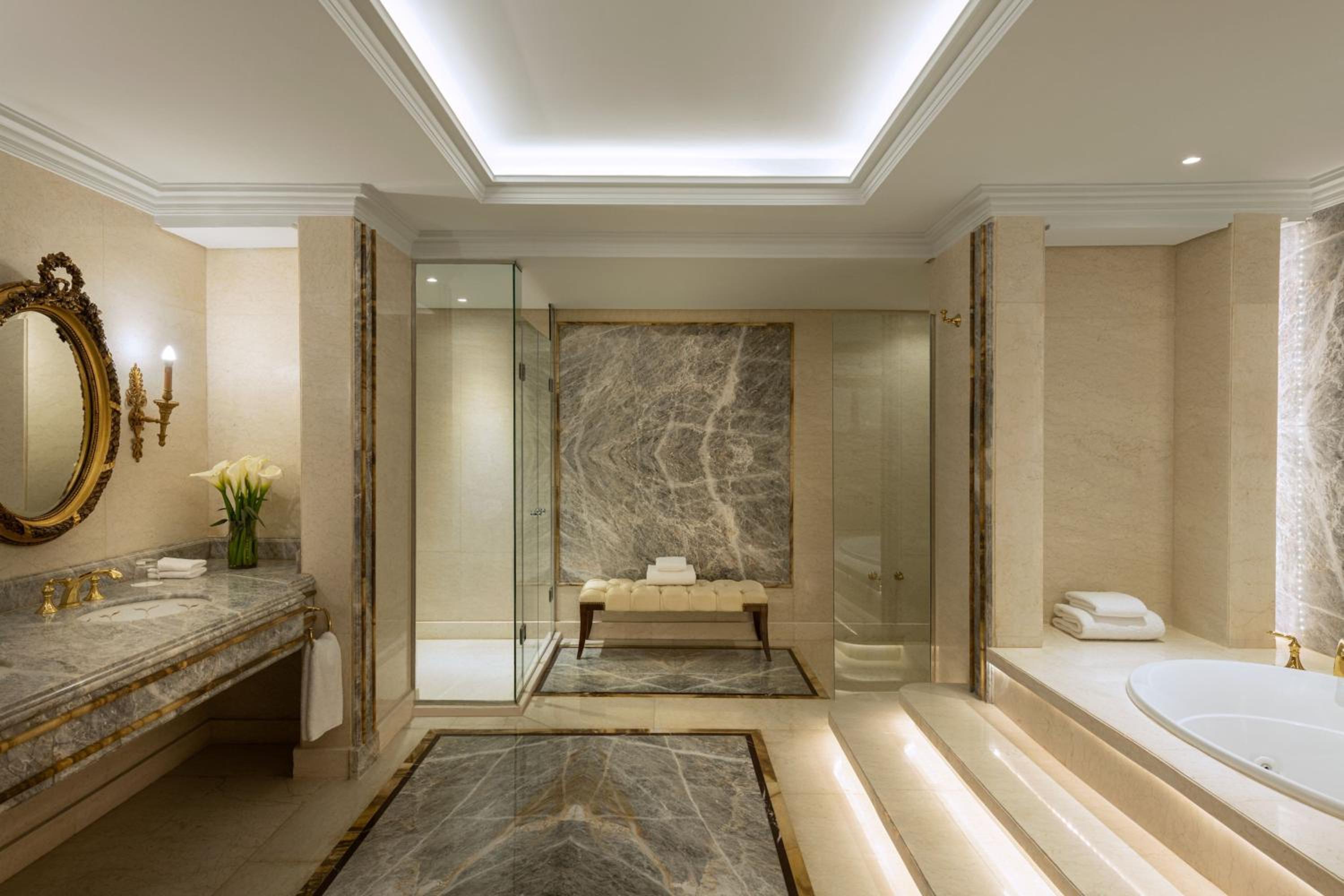 Royal Suite, 2 Bedroom Presidential Suite, 1 King, Terrace