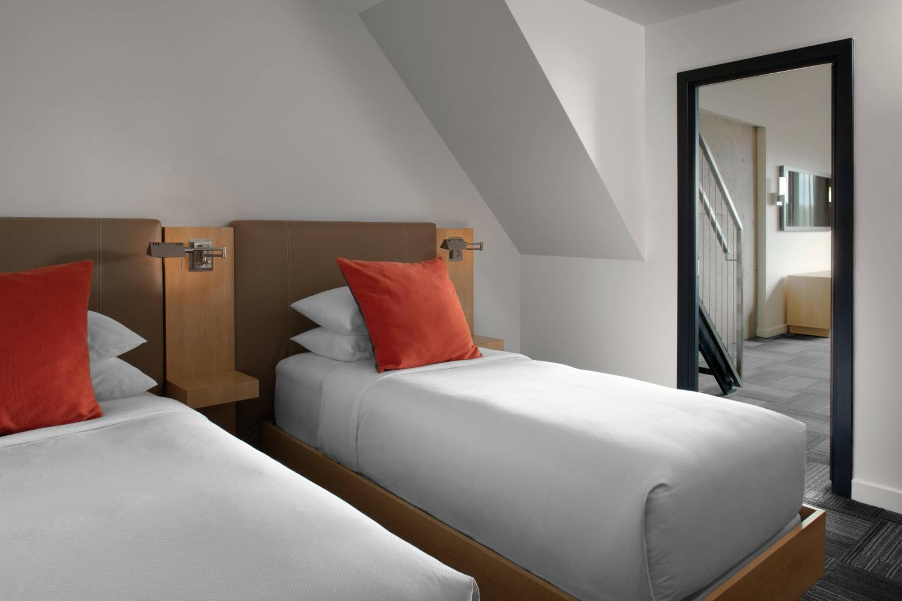 Two-Bedroom Penthouse Suite with One King Bed and Two Twin Beds with Sofa Bed - Photo 4