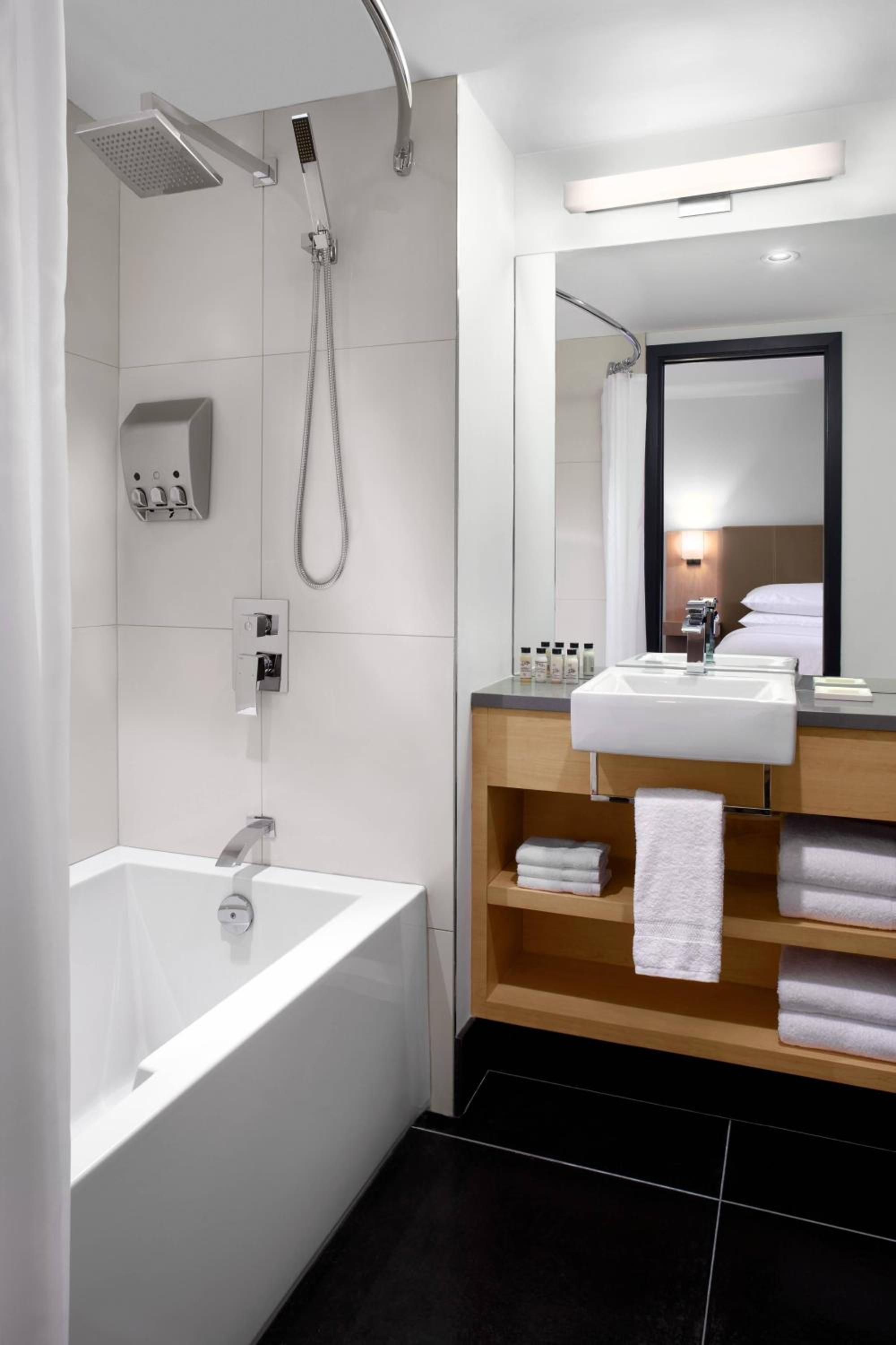 Two-Bedroom Penthouse Suite with One King Bed and Two Twin Beds with Sofa Bed - Photo 2