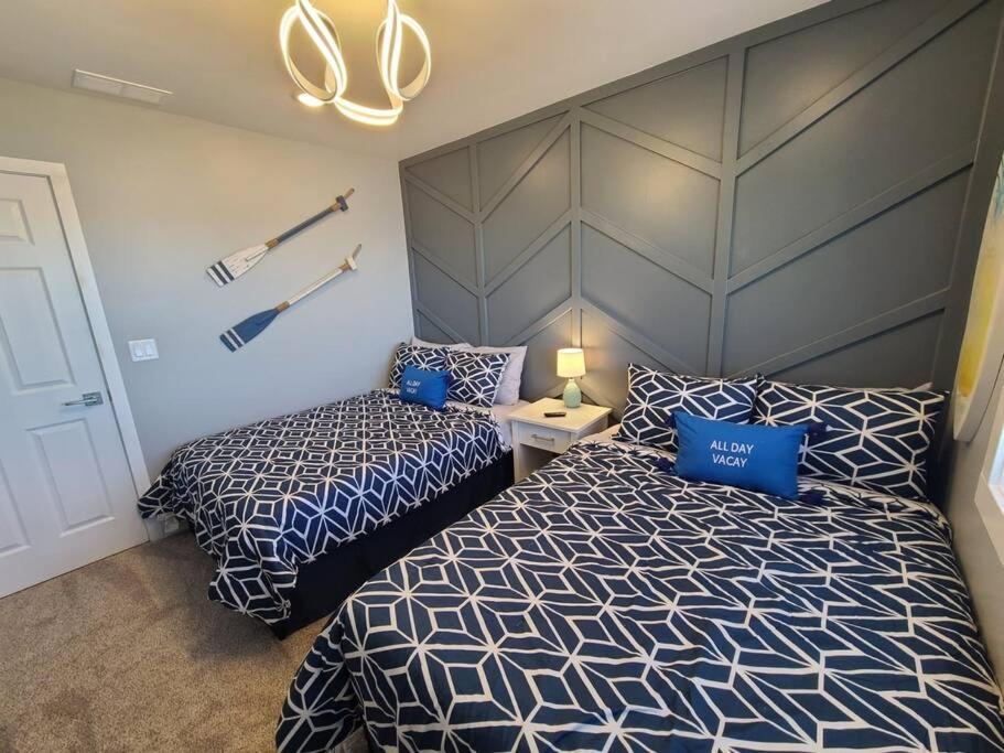 Four-Bedroom House photo 1