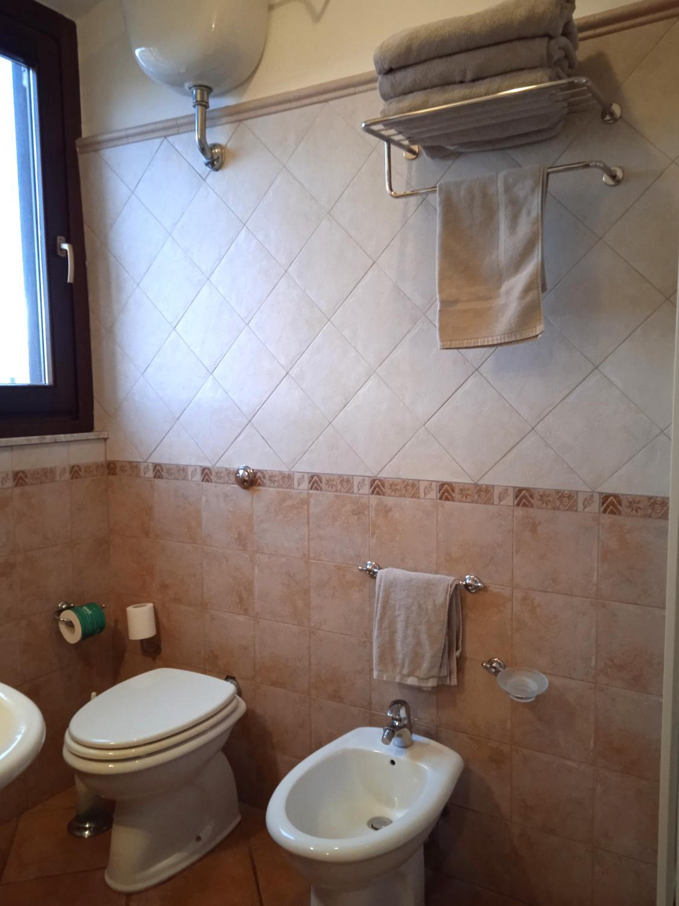 Triple Room - Photo 16