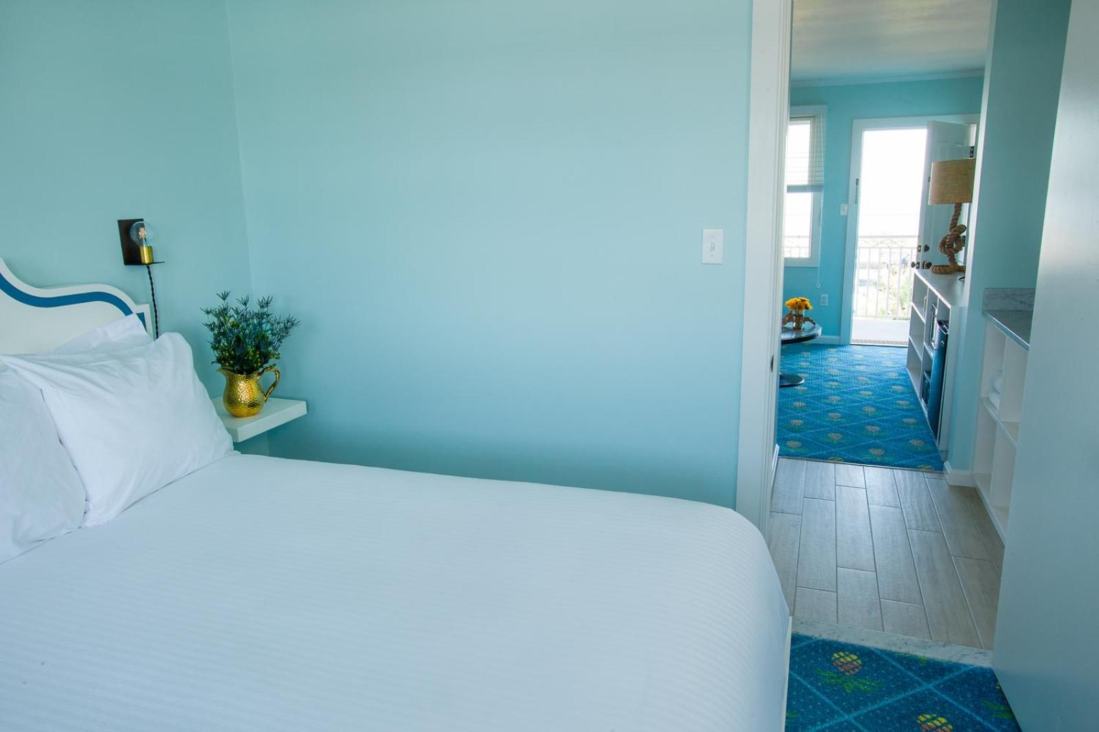 Suite with Garden View - Photo 3