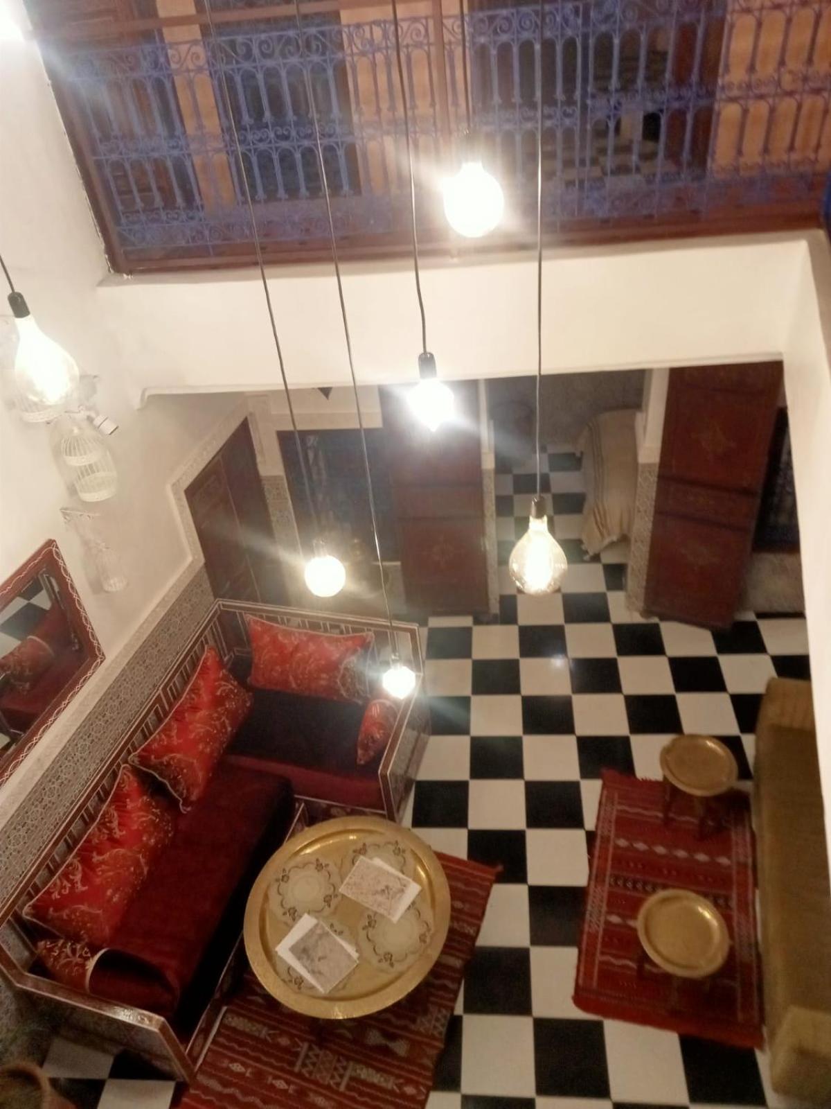 Four-Bedroom House - Photo 22