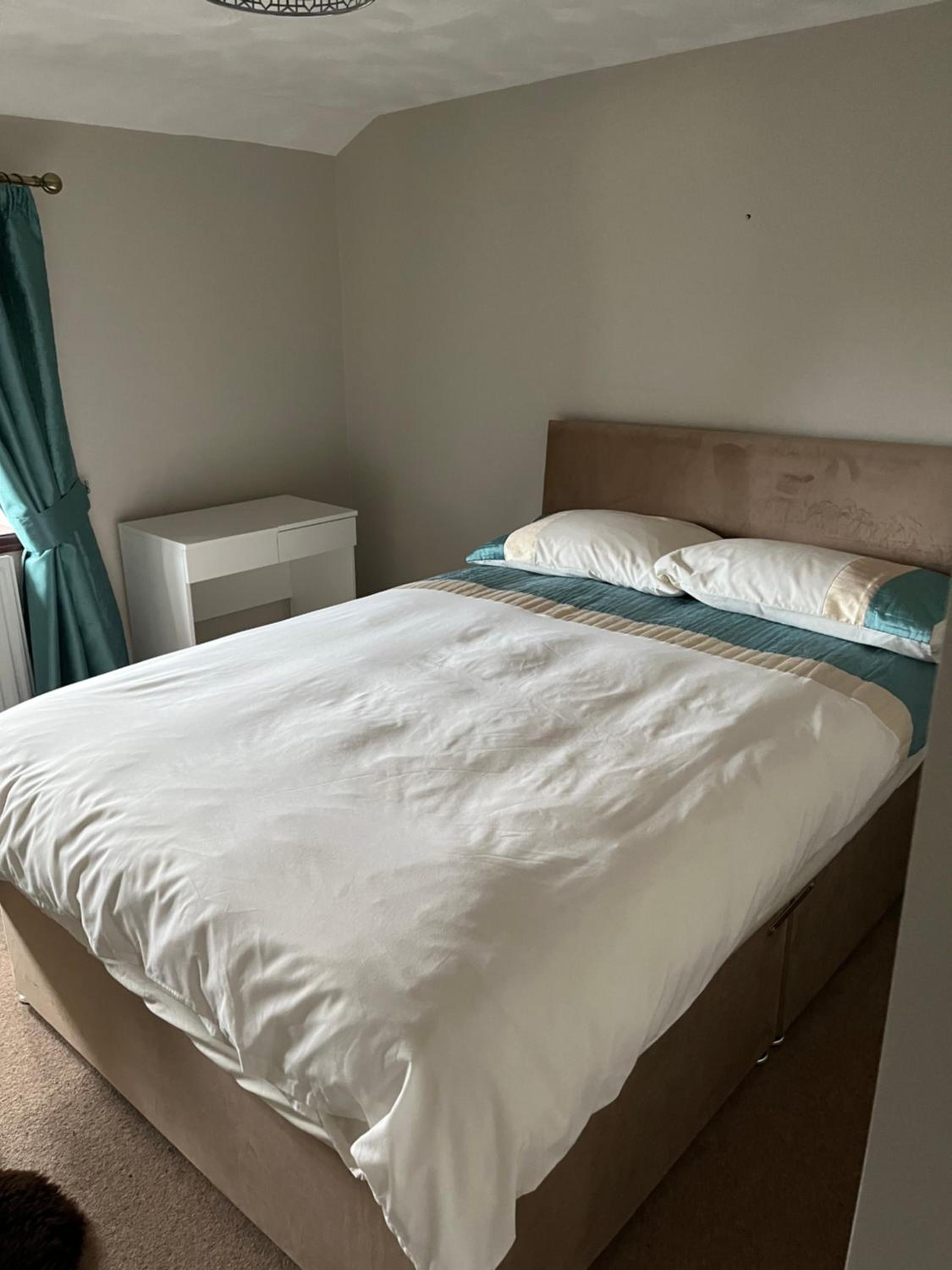 Two-Bedroom House photo 3