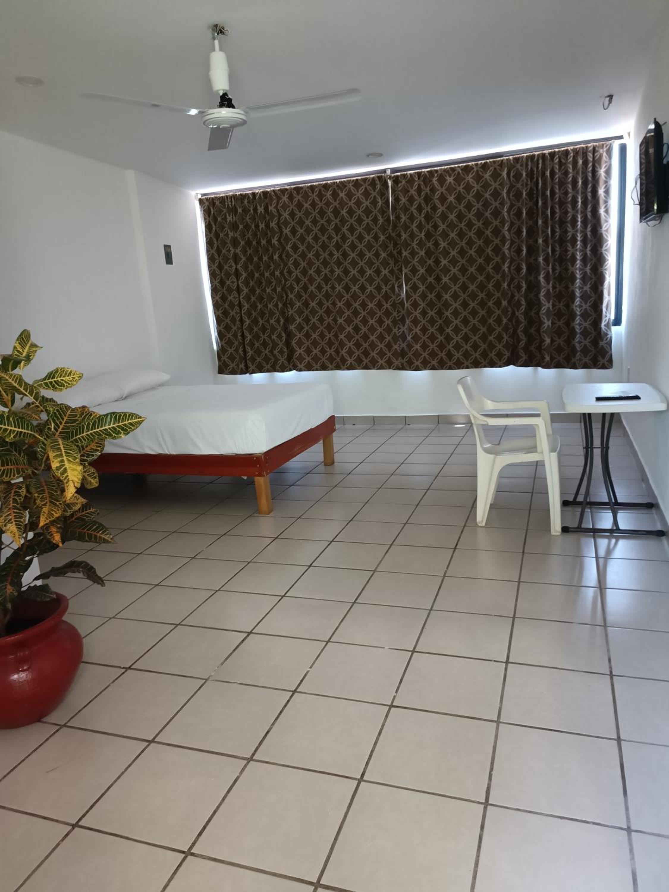 Double Room - Photo 1