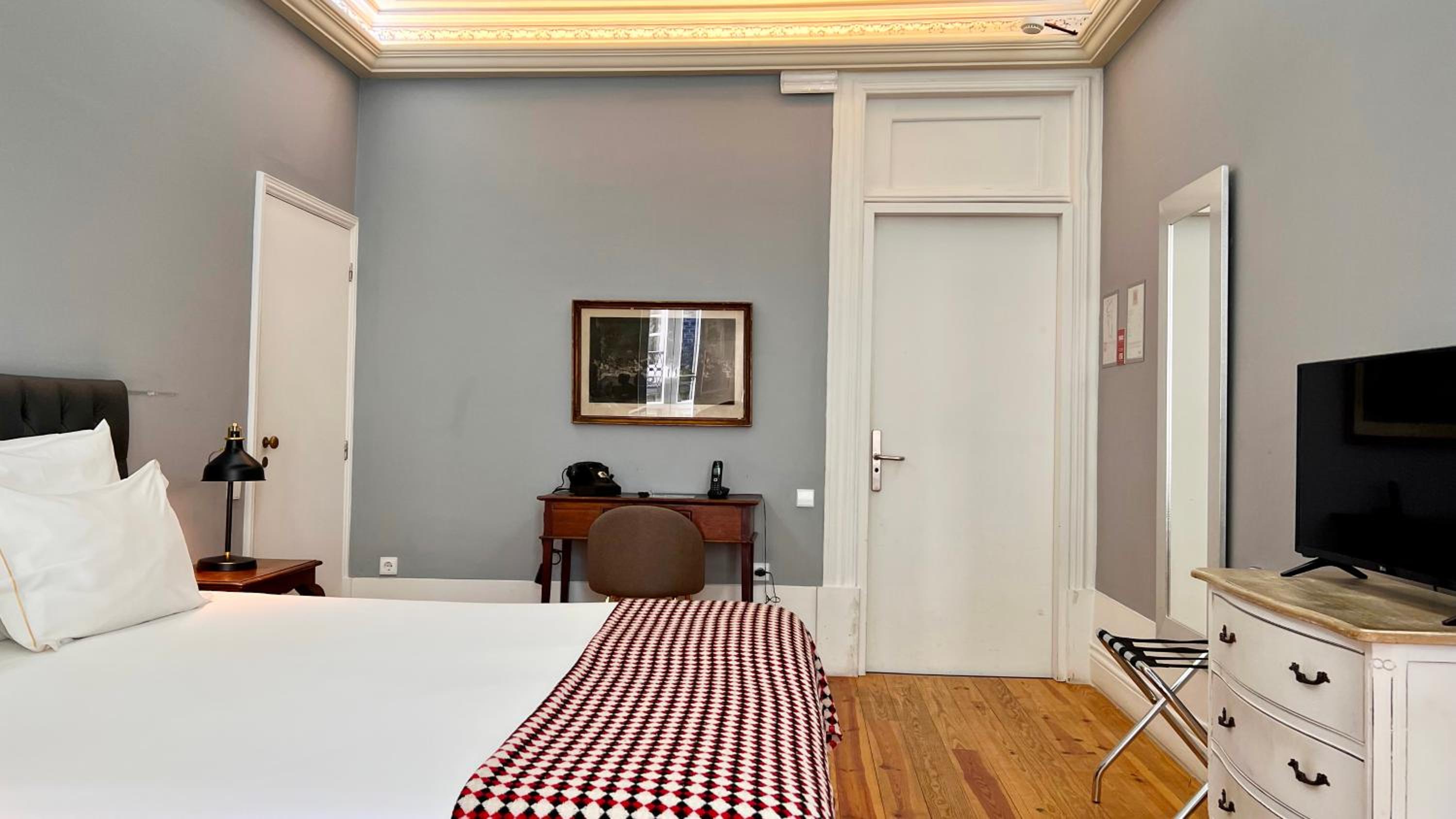 Superior Double Room - Photo 3