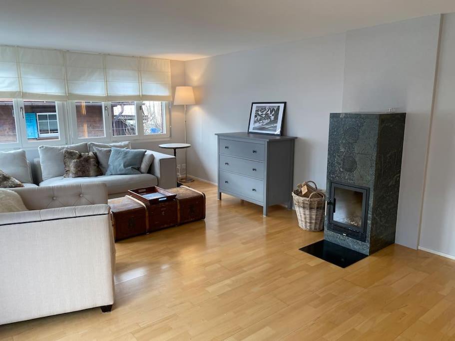 Three-Bedroom Apartment photo 1