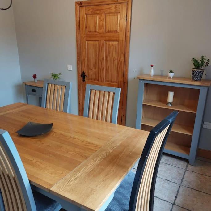 Four-Bedroom House photo 2