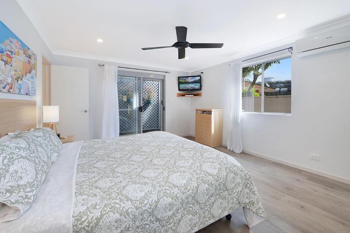 King Fully Equipped One Bedroom Apartment photo 3