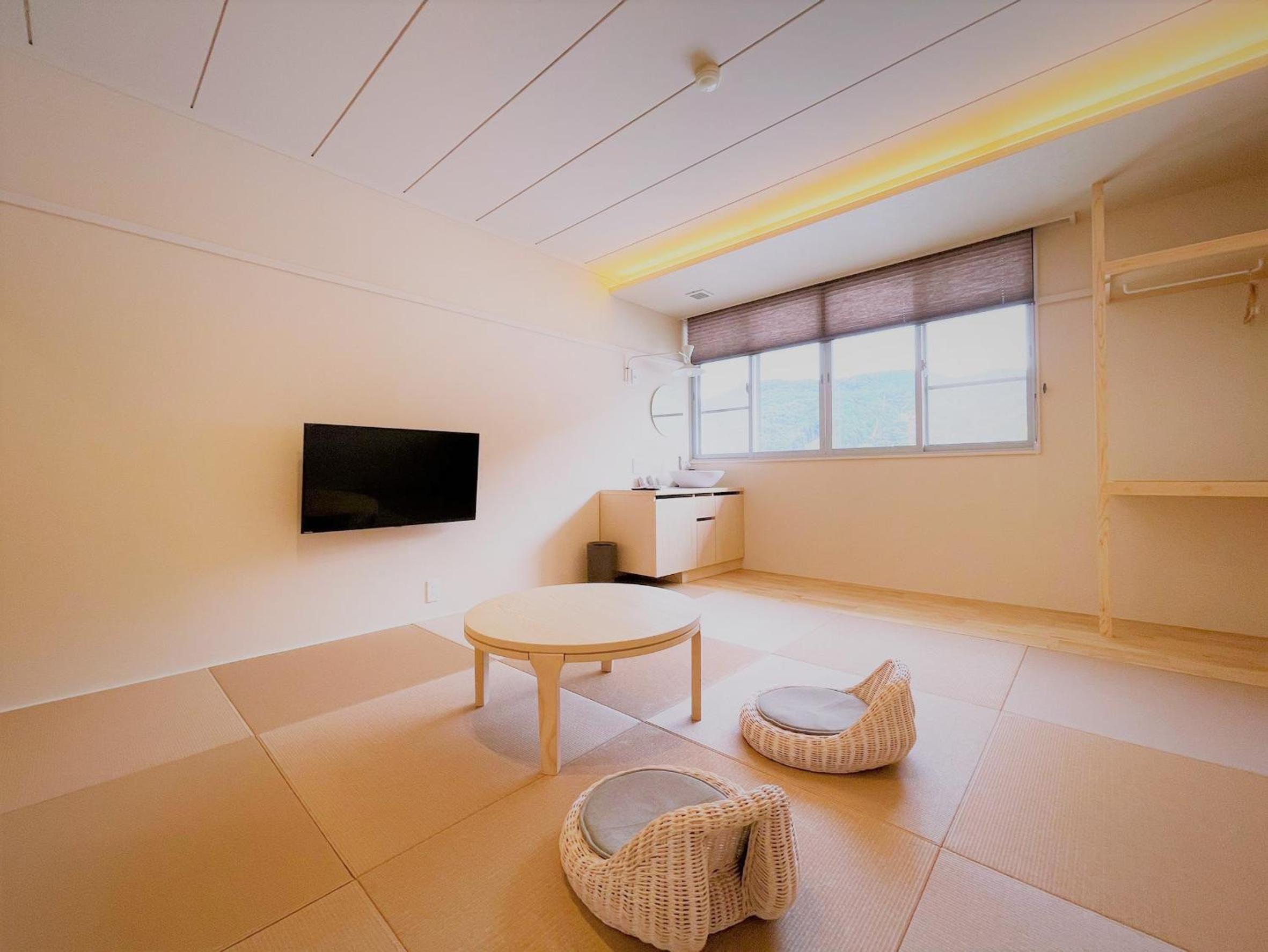 Japanese-Style Quadruple Room - Photo 5