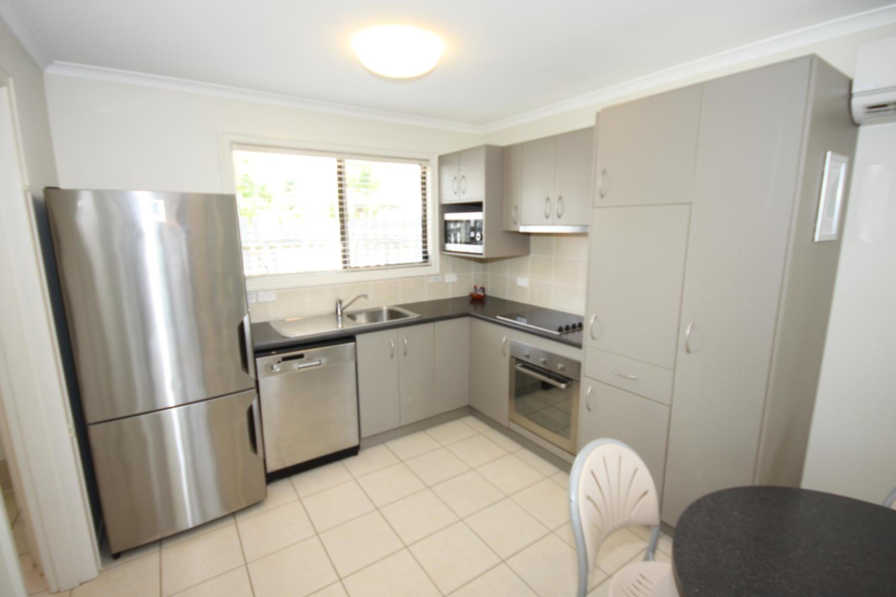 Two-Bedroom House photo 2