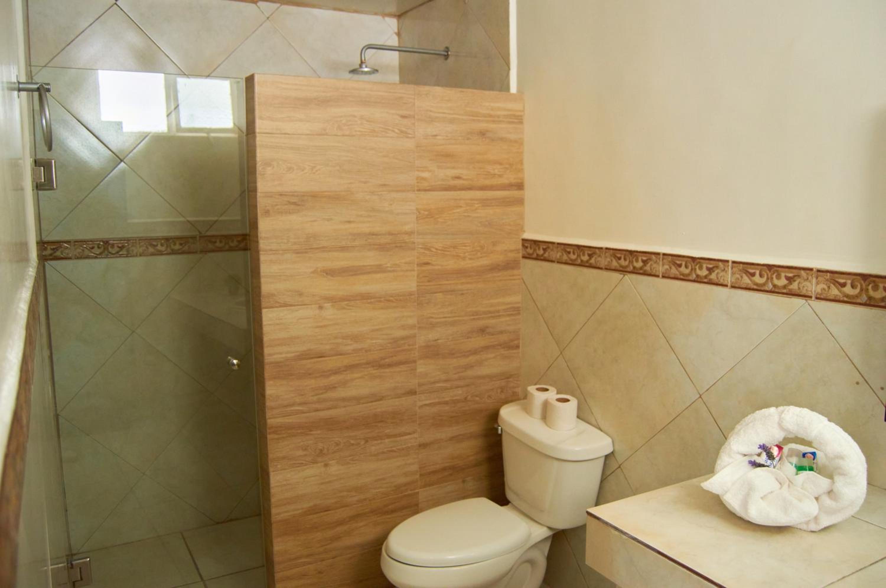 Deluxe King Room photo 3